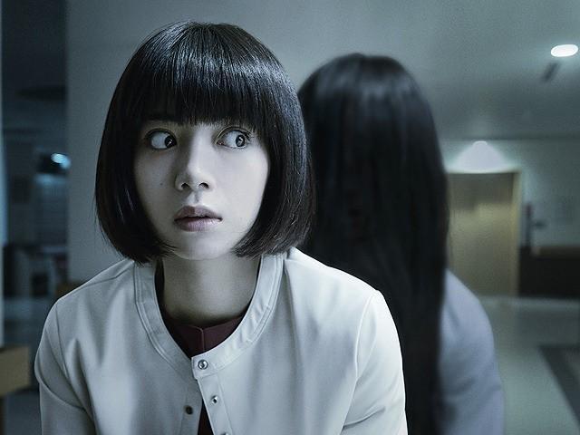 《七夜怪談》導演中田秀夫今年推出《貞子:起源》, 加入許多現代元素。(車庫娛樂提供)