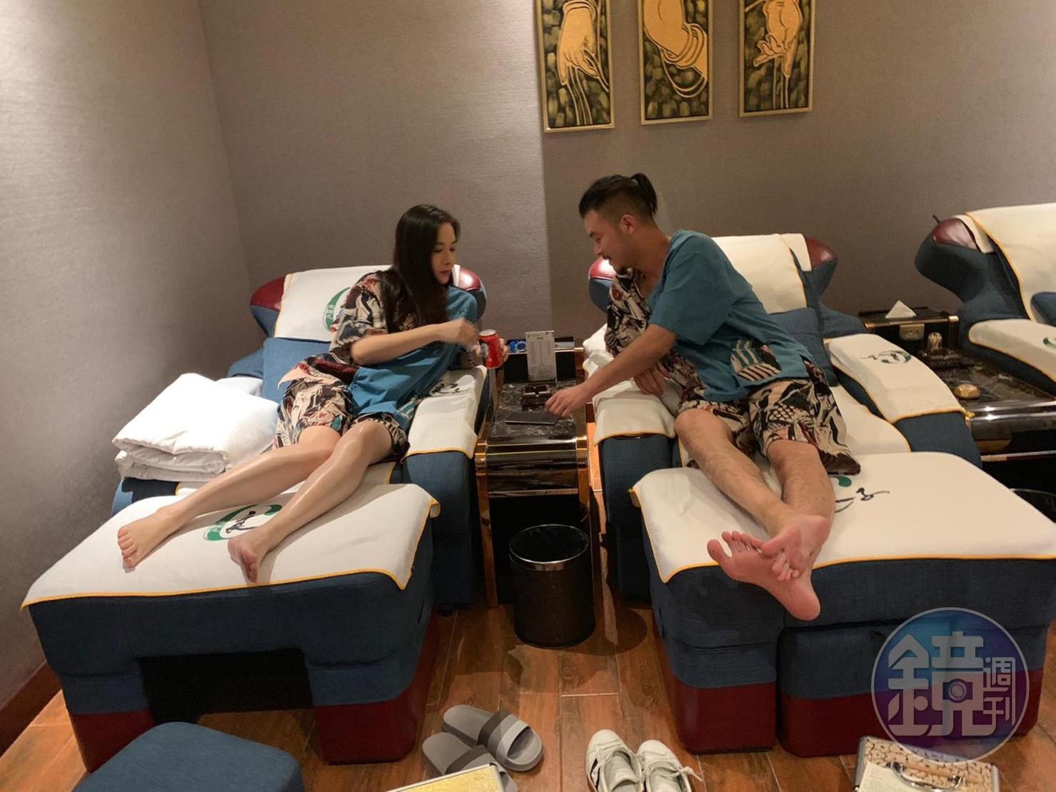 上個月底，陳柏渝被目擊和新歡到按摩店。（讀者提供）