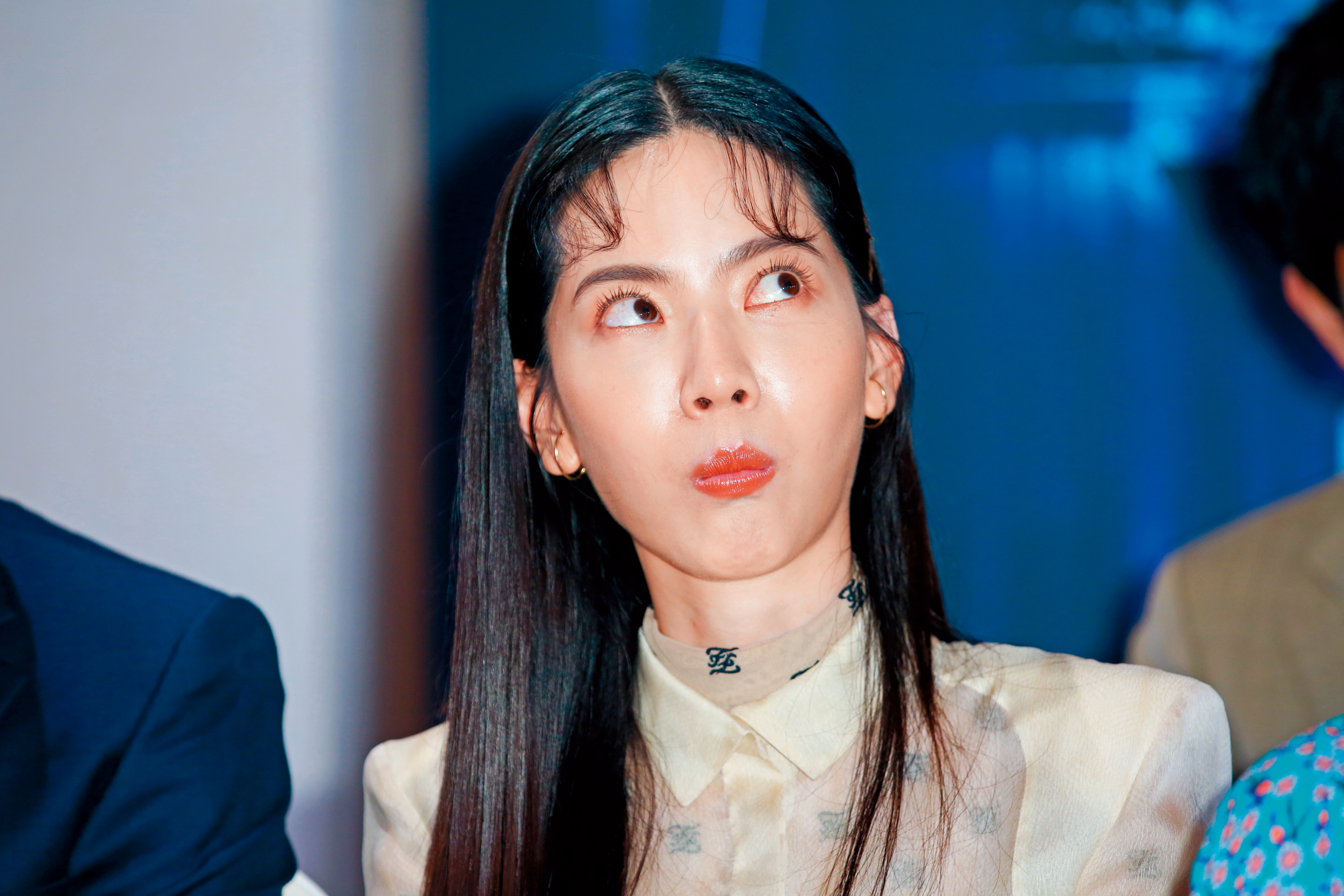 曾之喬在這場記者會上沒什麼發揮空間，焦點都被別人給搶走。