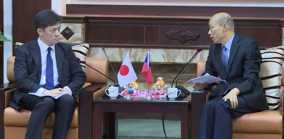 韓國瑜與東京大學兩岸關係研究小組的學者會面，他臨時更改地點卻又指責日本人遲到的言語，讓外賓們忍不住在臉書紛紛澄清。（翻攝自TaiwanWarmPower粉絲專頁）