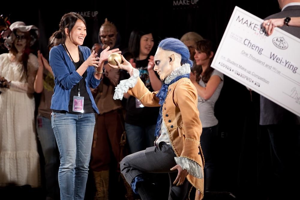 程薇穎24歲時參加國際特效化妝大賽（IMATS），以《格林童話》中的「青蛙王子」成為該獎史上首位奪冠的華人。（程薇穎提供）