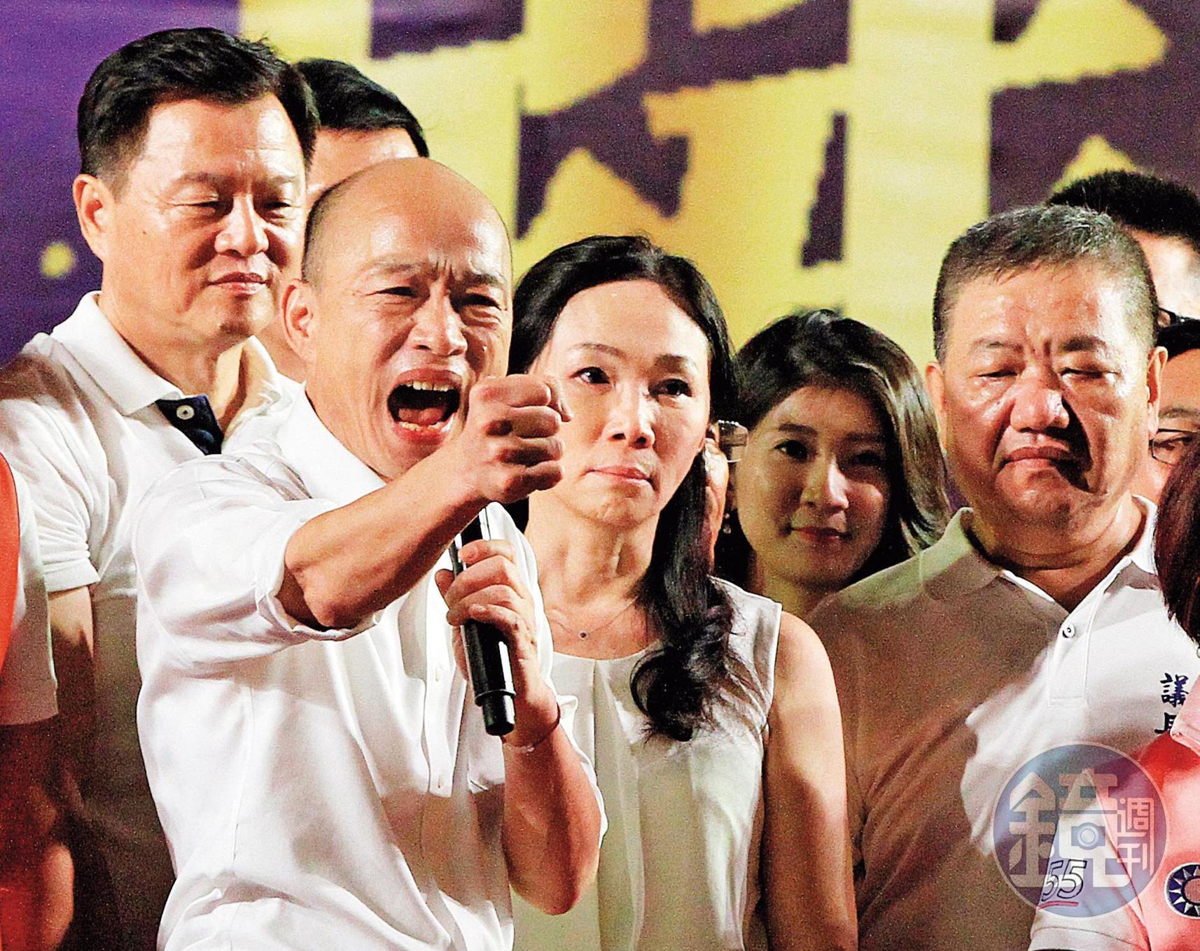 國民黨總統候選人韓國瑜一連串荒腔走板的表現,導致他去年享有的高人氣,如今江河日下。