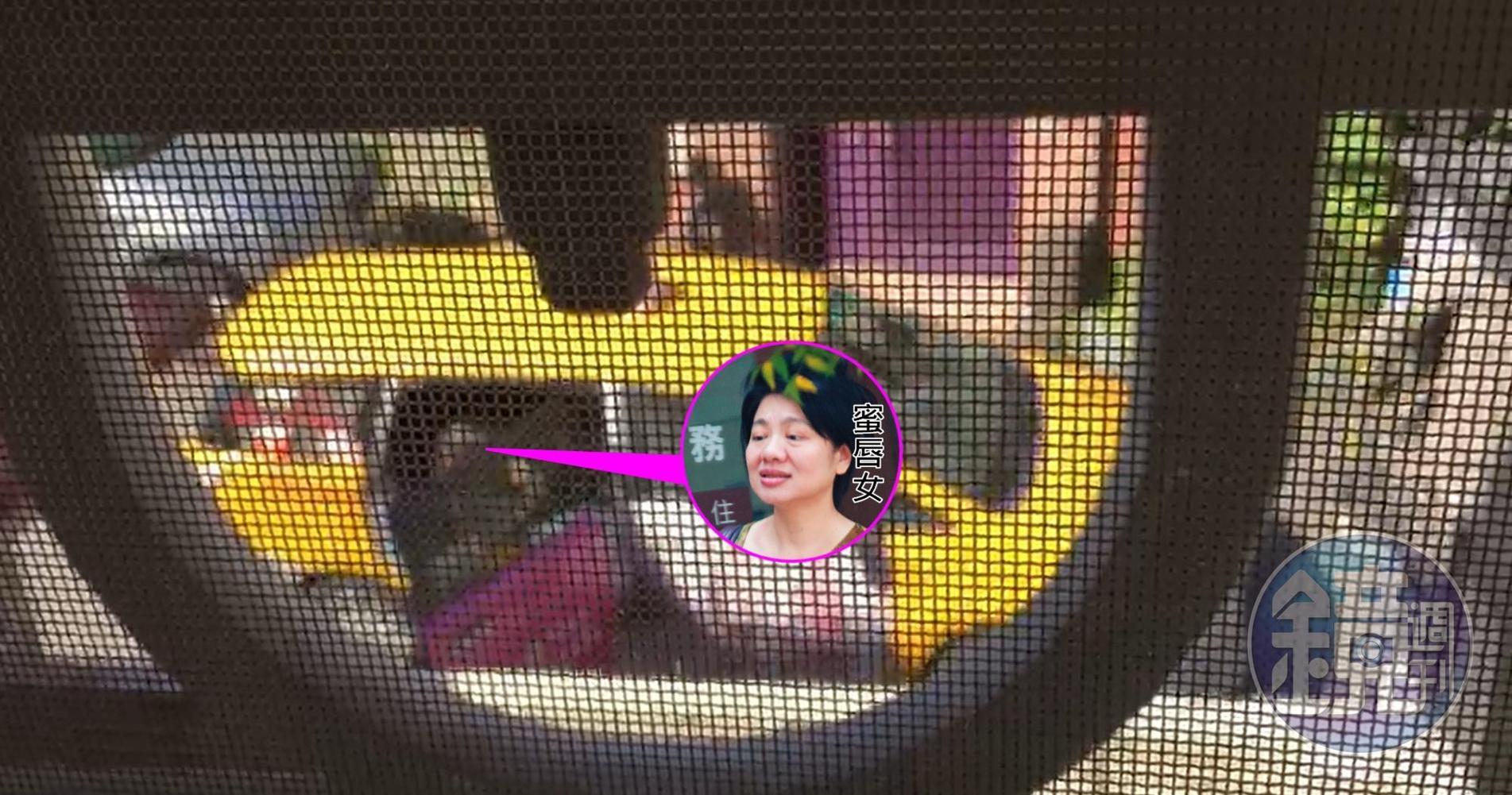 同居消息曝光後,陳女未再進司馬中原家門,司馬中原的子女於是將她的私人物品打包,請陳女前往帶走。