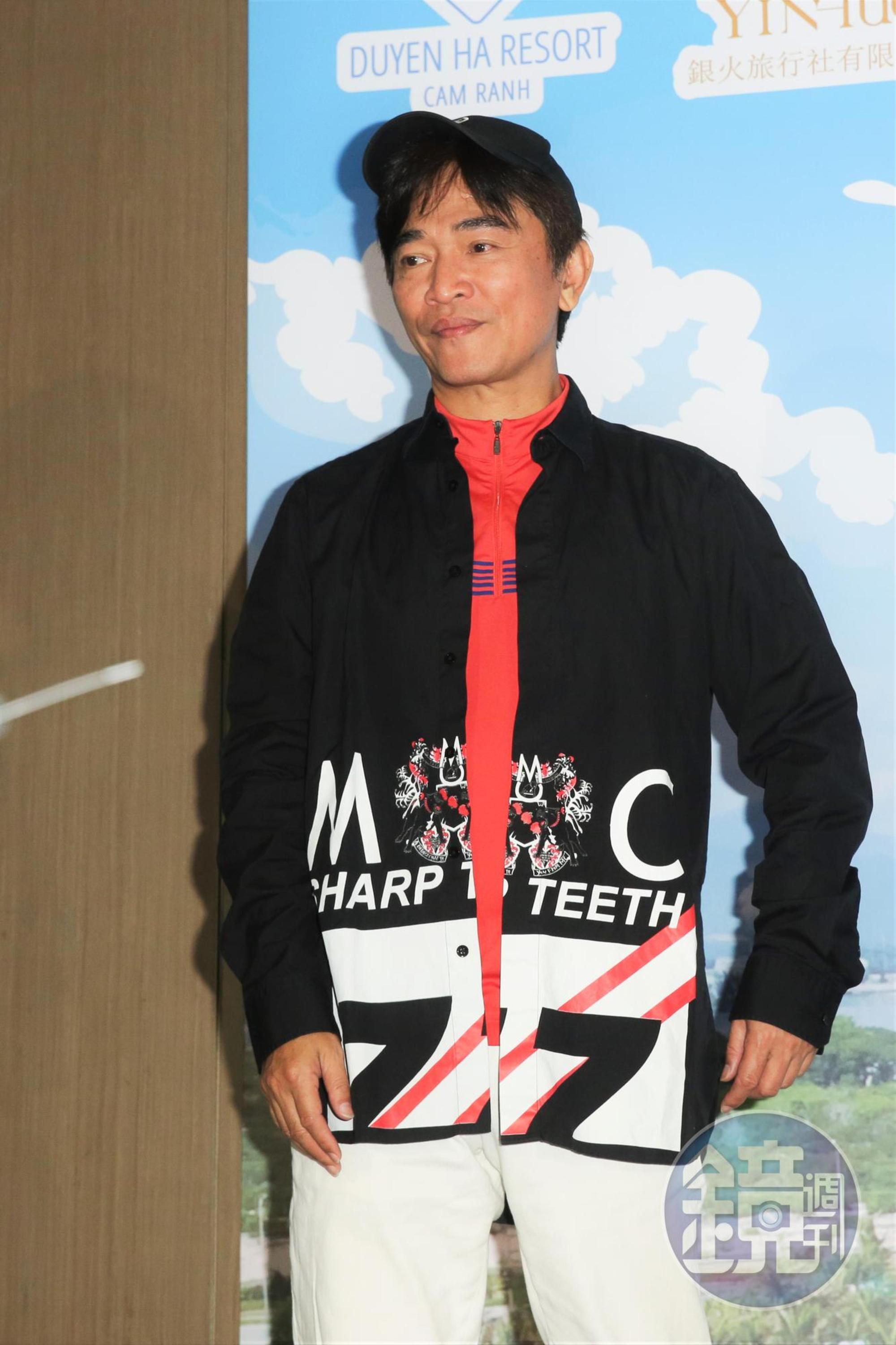 吳宗憲自信產品沒問題,認為爆發消費糾紛是競爭對手出「奧步」。