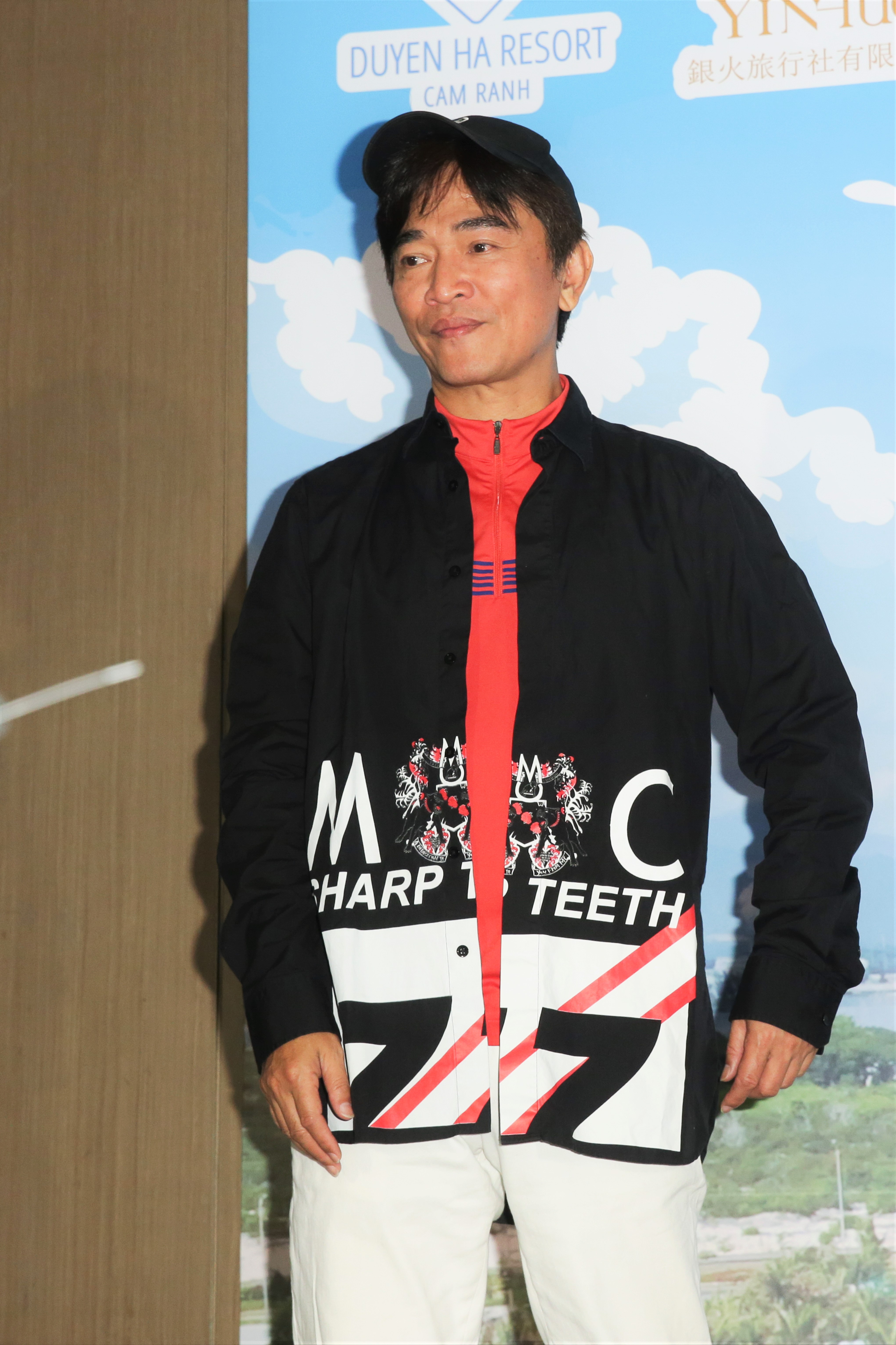 吳宗憲自信產品沒問題,認為爆發消費糾紛是競爭對手出「奧步」。