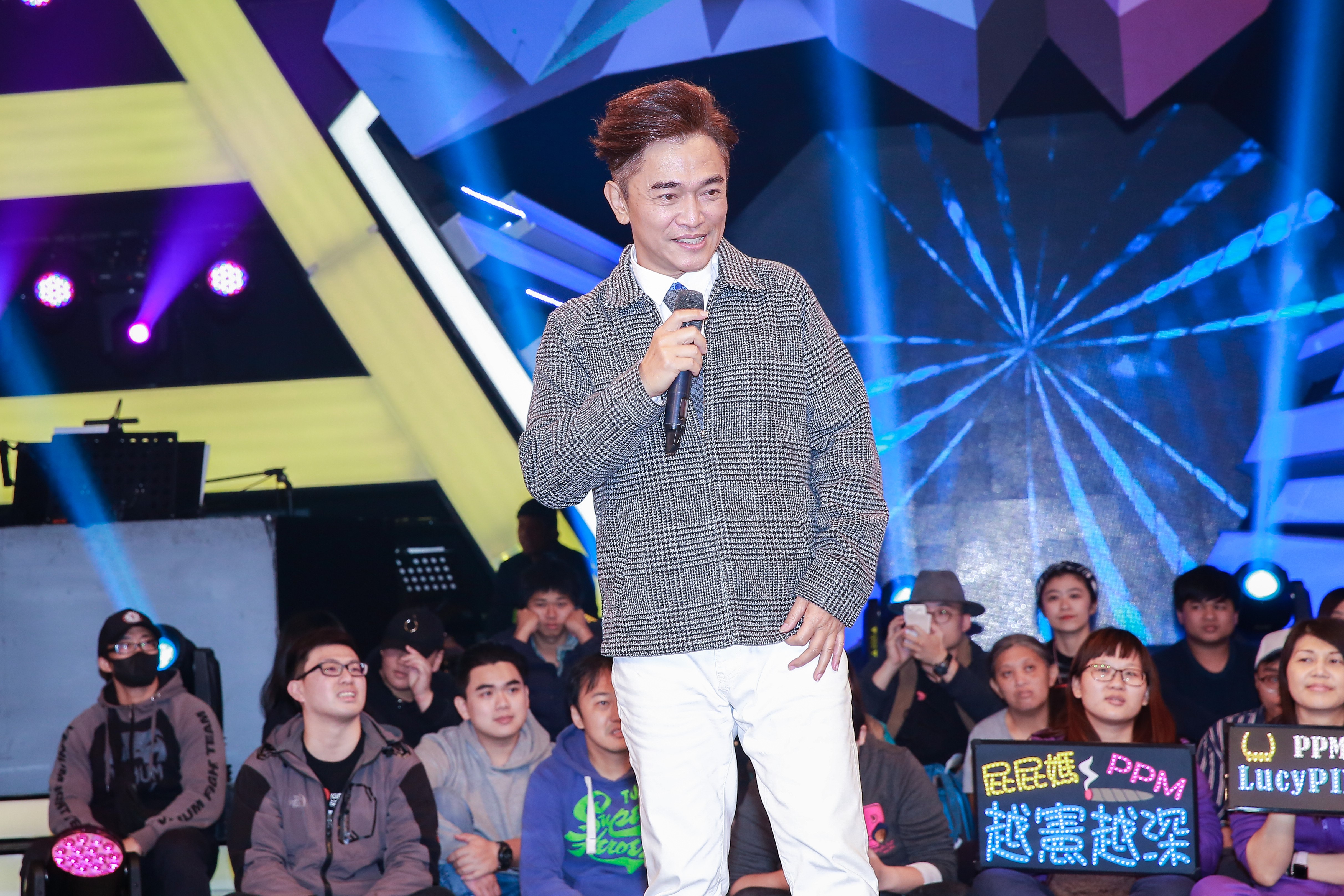 吳宗憲投資的海豚吸塵器近日爆發消費糾紛。