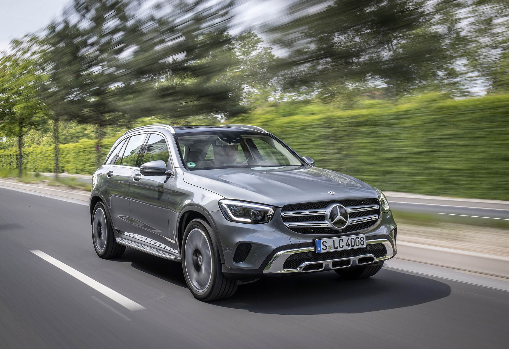 【新車登場】小改GLC發表　觸控螢幕、安全配備大升級