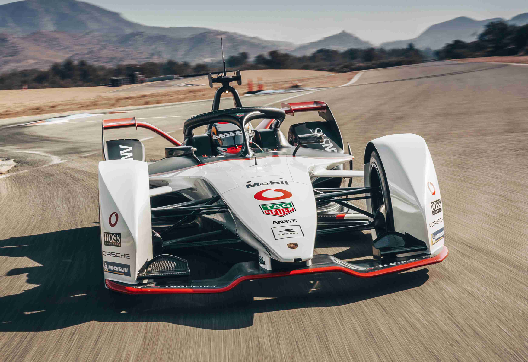 【車錶聯名】TAG Heuer成為PORSCHE Formula E車隊冠名計時夥伴