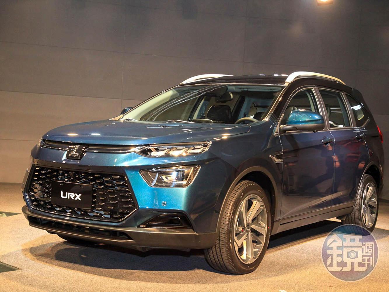 URX換上了LED頭燈，讓整台車更顯運動化。