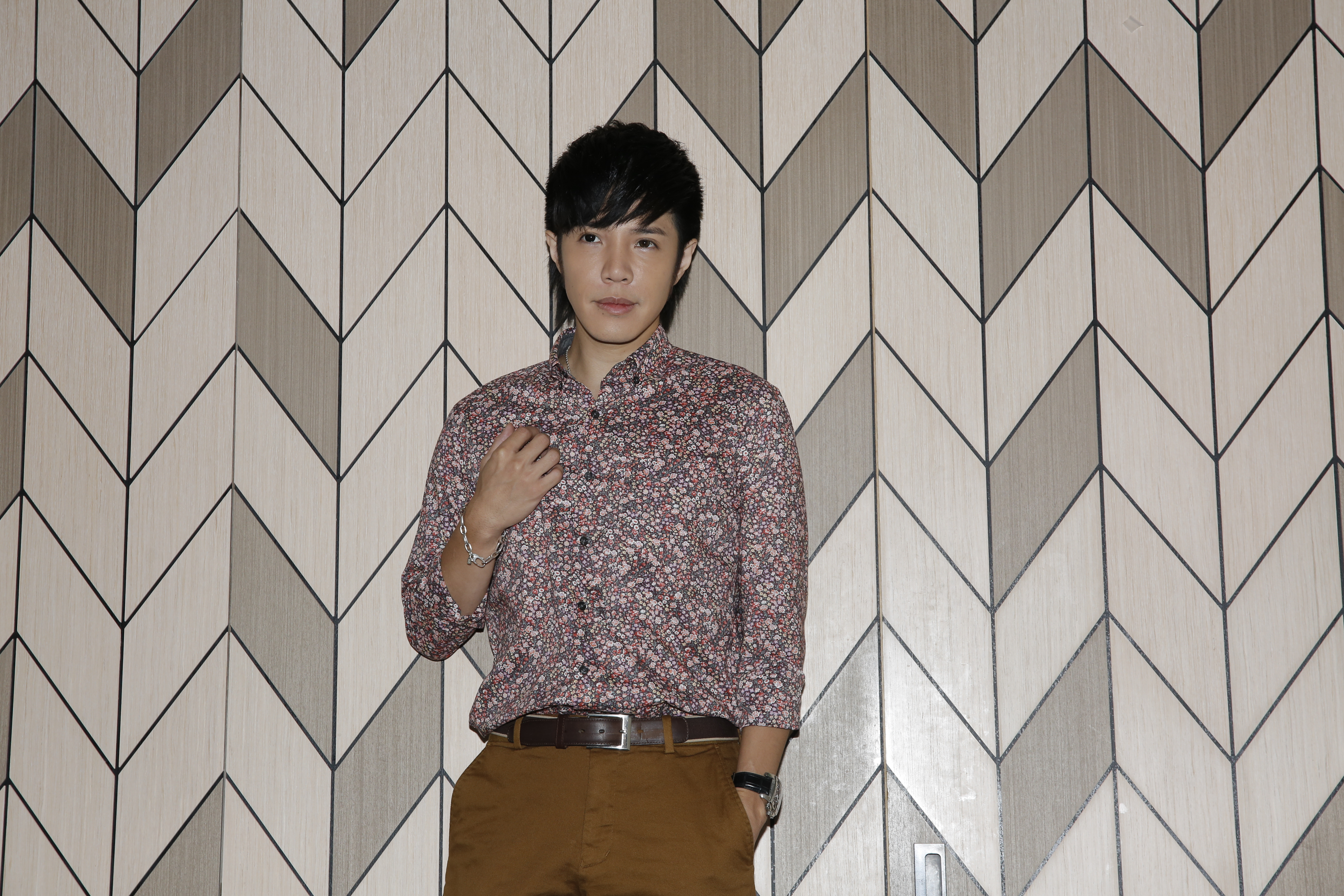 童立安推出新專輯《The One》。