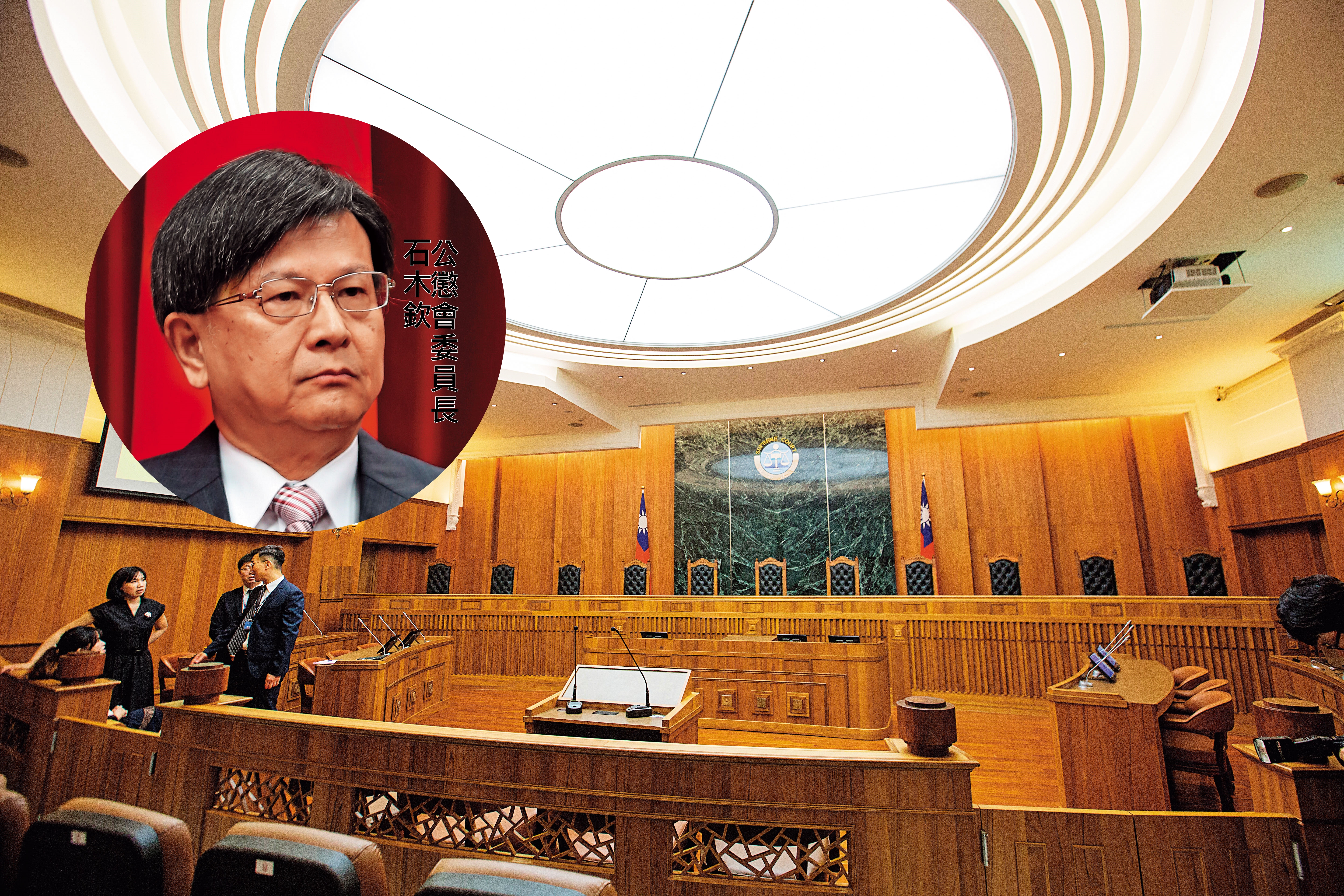 大法庭新制今年才三讀上路，堪稱百年最大司法改革，未料，首位審判長竟名列翁茂鍾宴請十位最高法院法官名單。