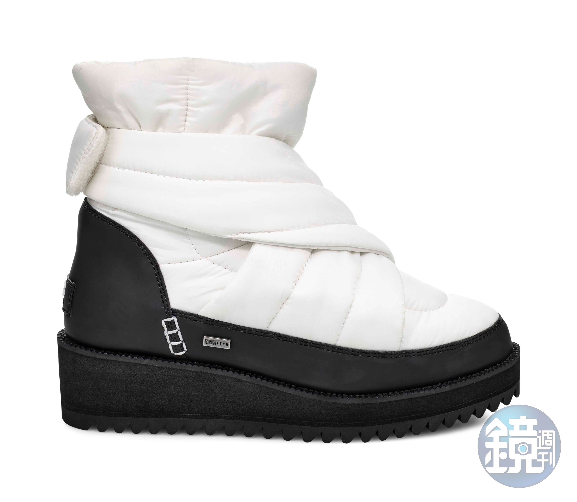 UGG Montara系列白色極地靴 NT$7,200（UGG提供）
