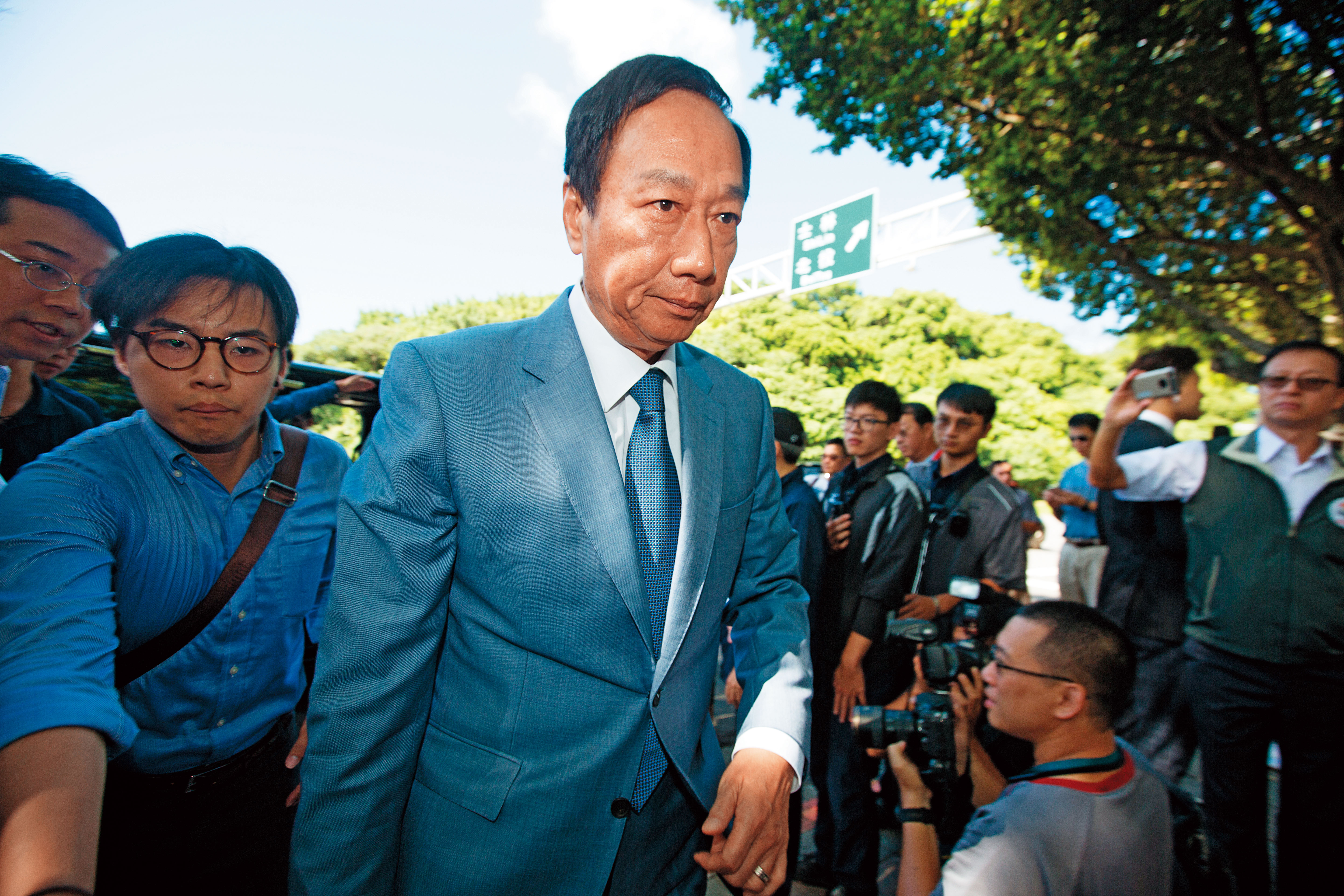 郭台銘在中秋前發布退黨聲明，痛罵國民黨。