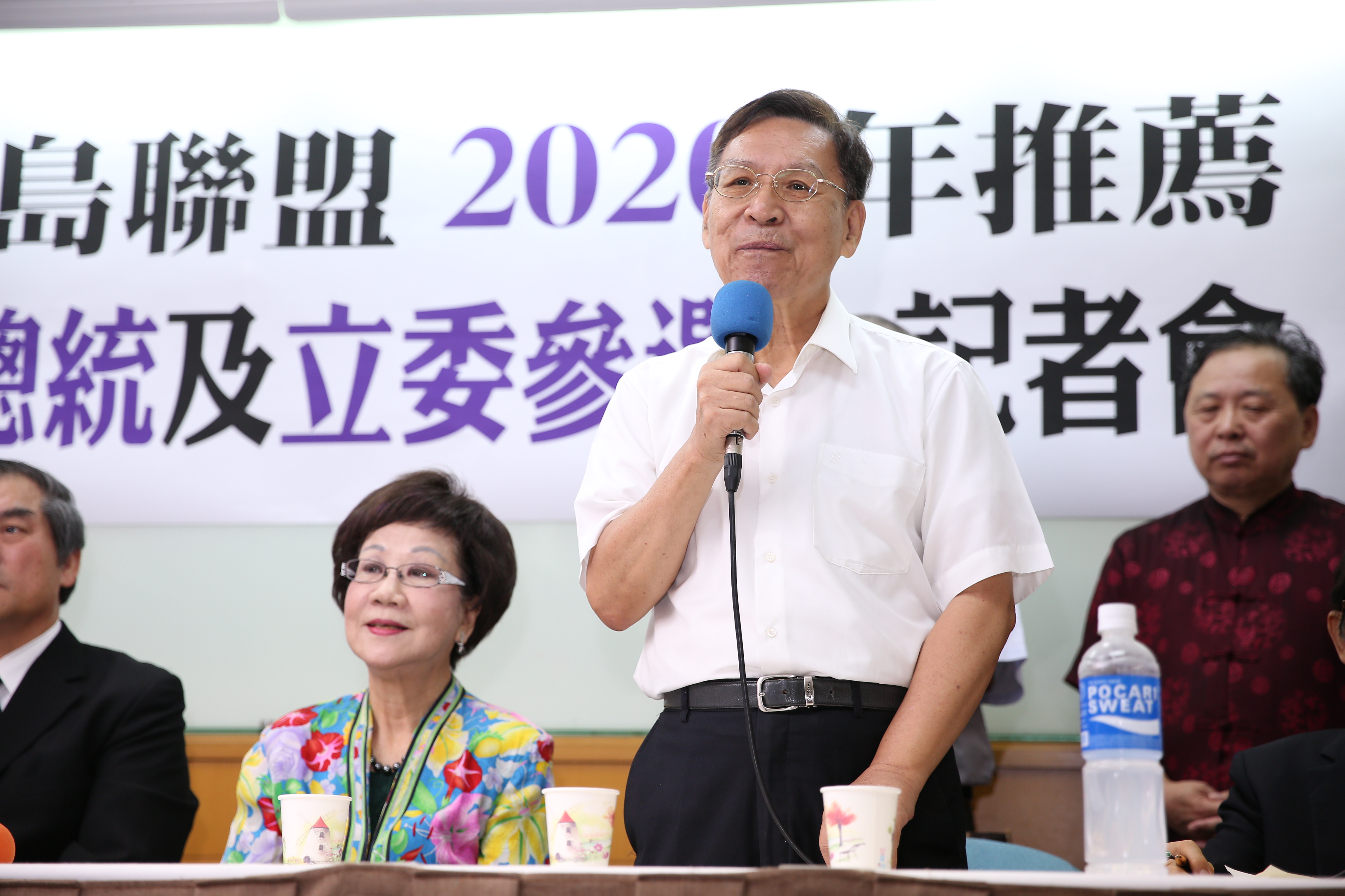 彭百顯說，呂秀蓮參選是天意，因為台灣要找出像呂一樣優秀的領導人才很不容易。