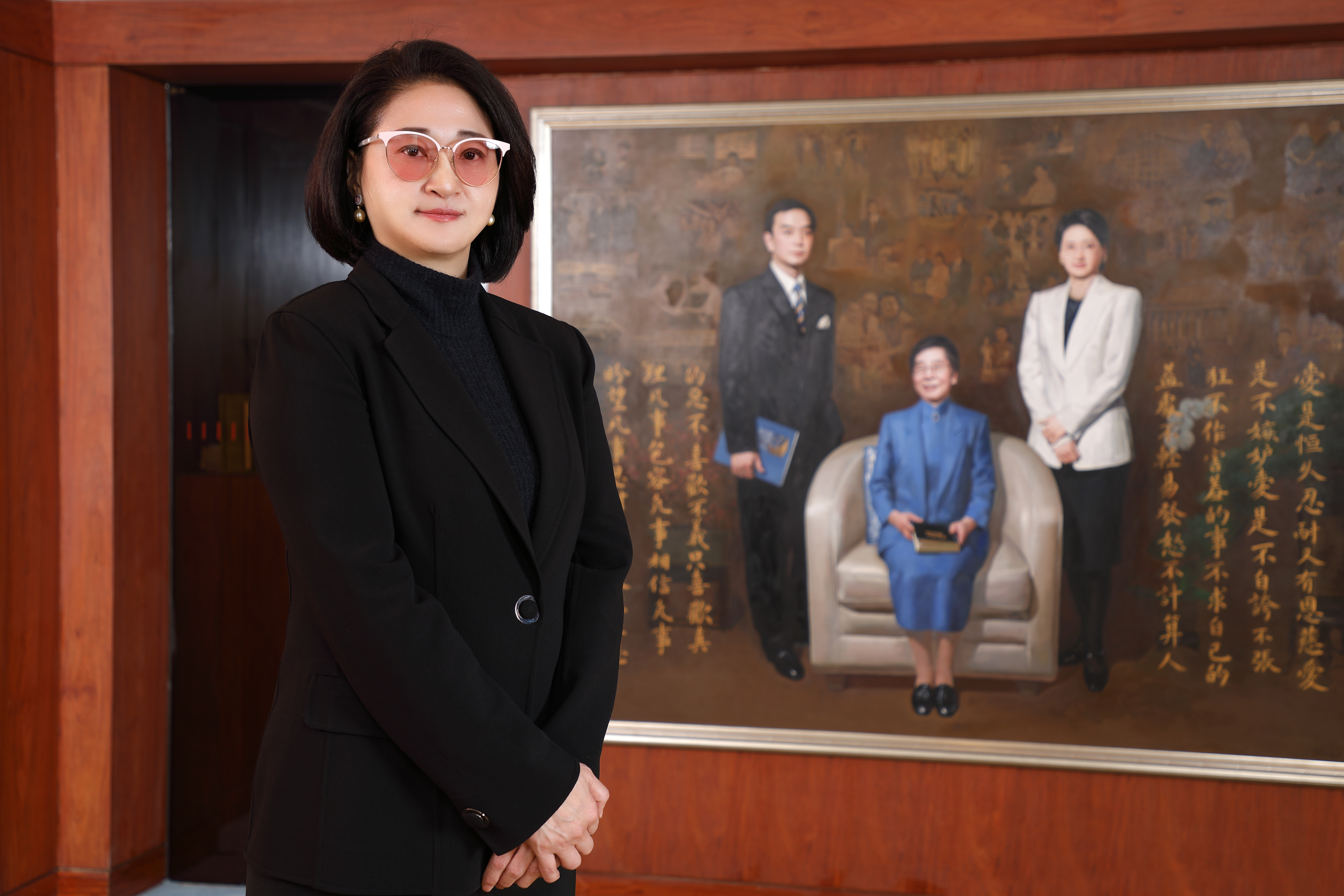 嚴陳莉蓮扛下4,000億元集團重擔，面對的困境比當年婆婆吳舜文更艱難。（裕隆提供）