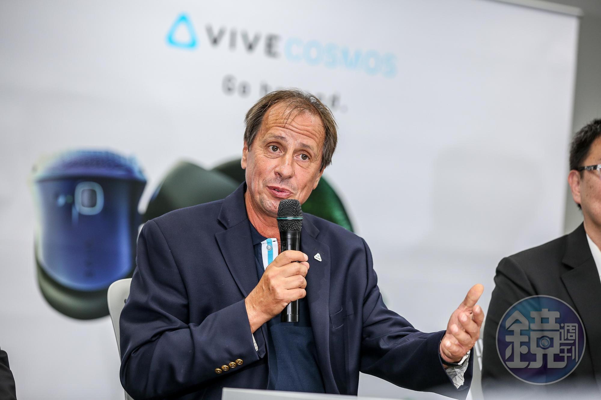 前法國電信商Orange執行副總裁Yves Maitre即日起接任HTC執行長一職。