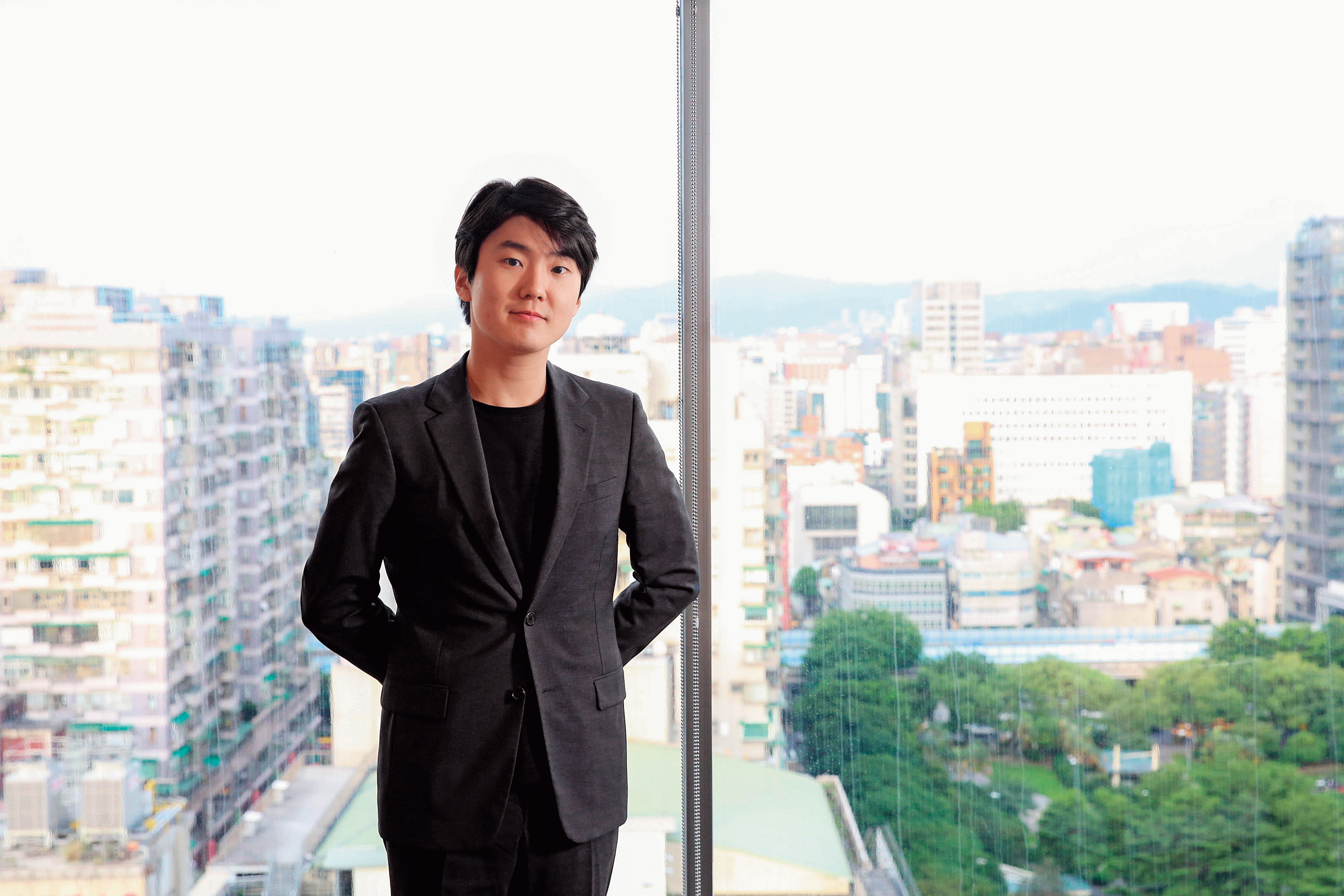 若不曾經歷悲傷、低潮，要如何揣摩蕭邦音樂中的悲苦情緒呢？趙成珍的答案是閱讀。