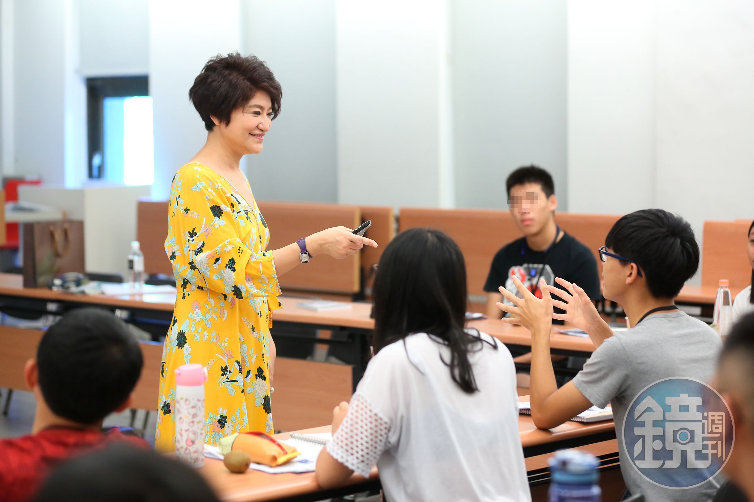 夏韻芬理財教學生動、有趣，與年輕人互動常激盪出不同火花。