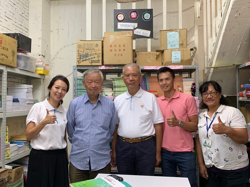 頂新和德文教基金會食公益捐助協助挹注餐食經費,希望幫助學生補充營養與體力,好好學習。(翻攝自魏應充臉書粉絲頁)