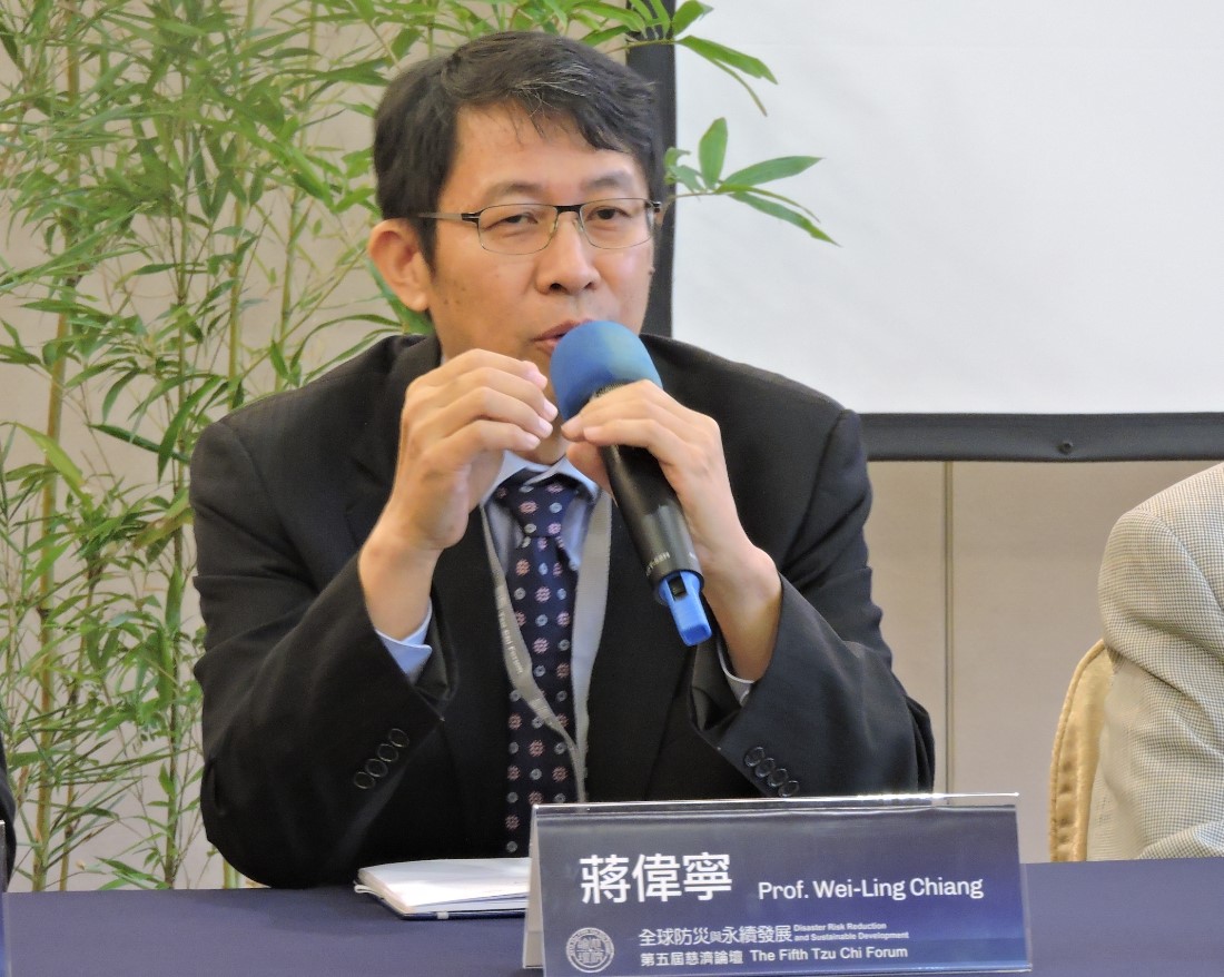 本身從事防災教育的蔣偉寧教授表示，災難過後隨著時間過去，人們會遺忘，但災難會回來，以目前而言只做減災已不夠，更要積極推動防災。（慈濟基金會提供）