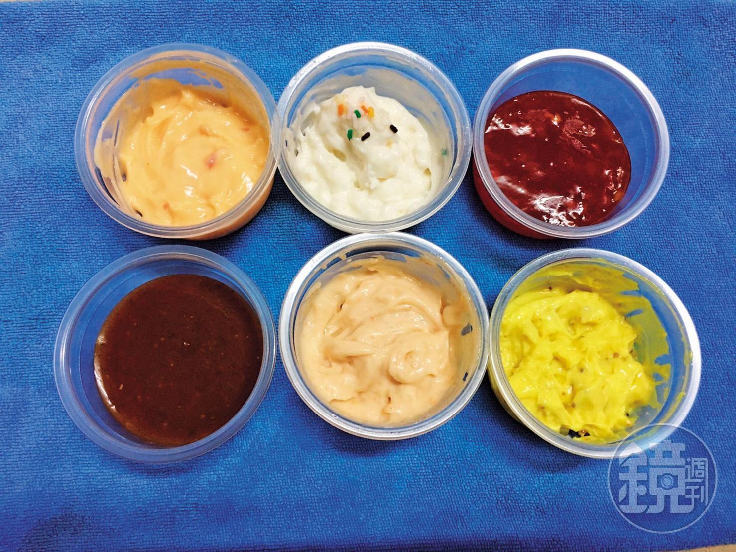 擔心市售美乃滋有防腐劑，真魷味酥炸大魷魚所有醬料皆由許宴庭自製，共有6種口味。（許宴庭提供）