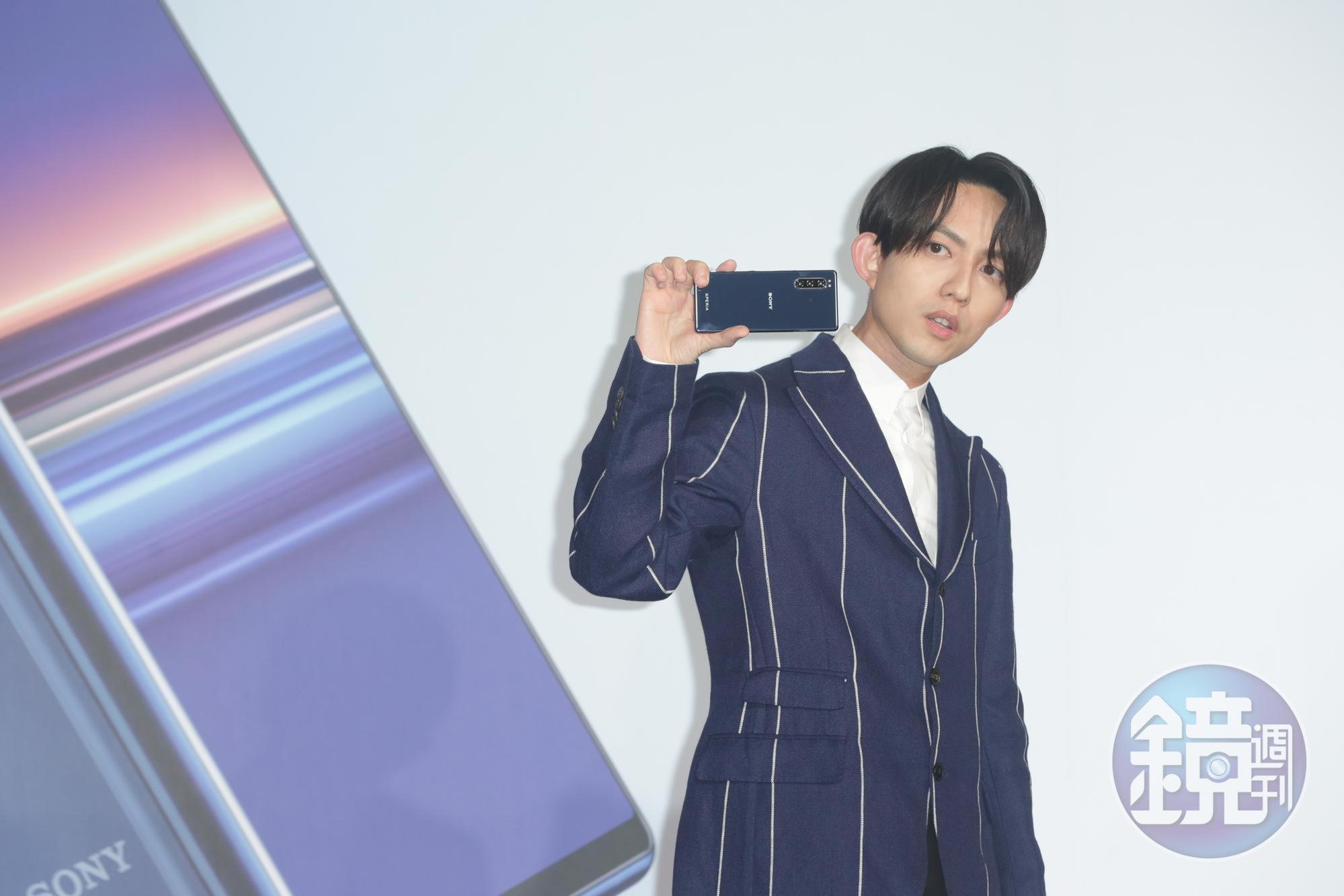 Sony Mobile於IFA展推出的全新旗艦機Xperia 5找來歌手林宥嘉代言，主打女性、年輕世代客層。