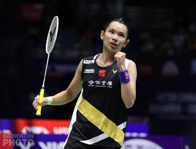 面對西班牙勁敵馬琳,戴資穎以21比14、17比21、18比21遭逆轉吞敗,不過仍不影響她重返球后寶座。(翻攝自戴資穎臉書粉專)