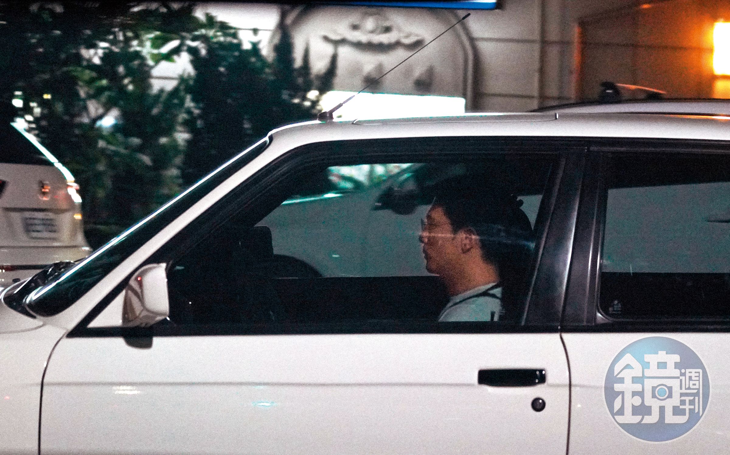9月18日21：28，邱澤晚上開著他的愛車BMW M3，從汐止的自宅出來。