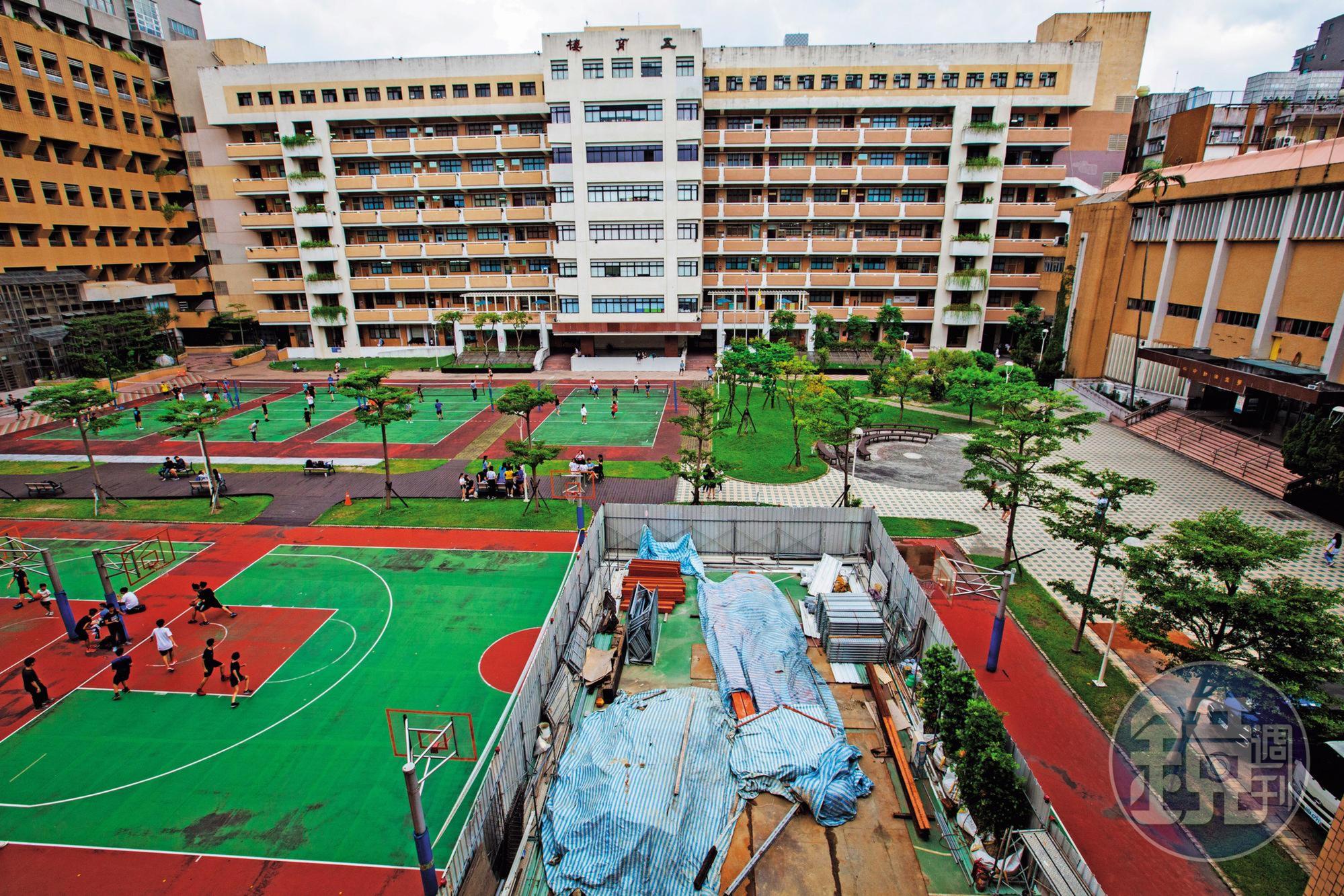 台北商業大學校務基金目前負債超過2000萬元，校舍整建問題重重。
