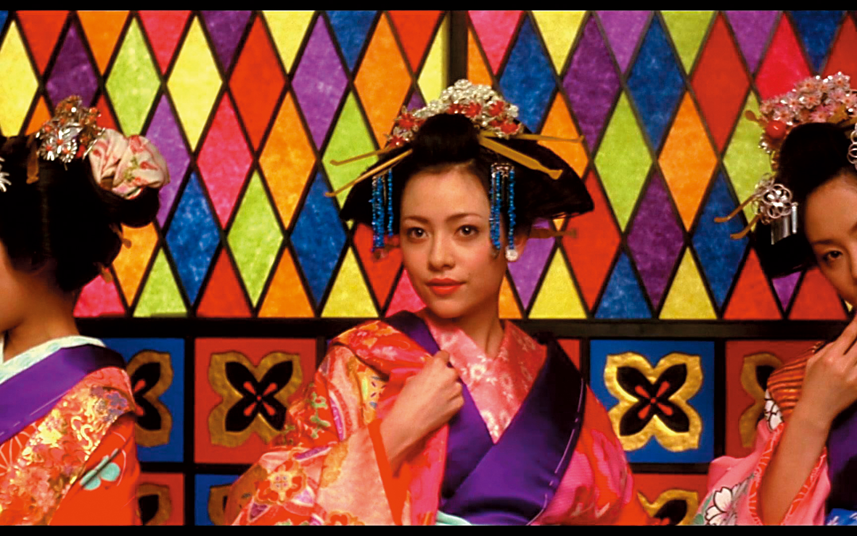 蜷川實花的首部電影《惡女花魁》改編自漫畫。（翻攝自http://client.so.pps.tv）