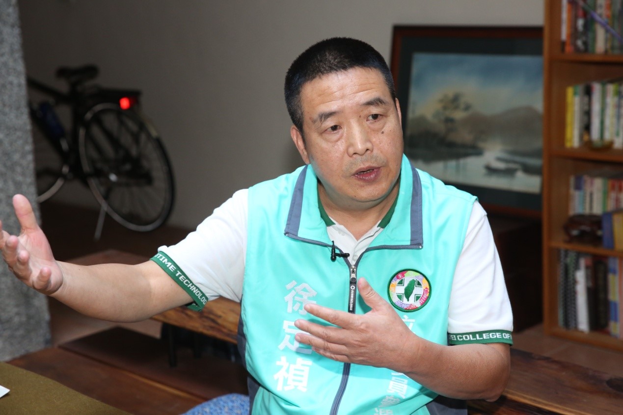 徐定禎對於苗栗的建設是侃侃而談,認為花幾千萬做石虎公園是非常可笑事情。