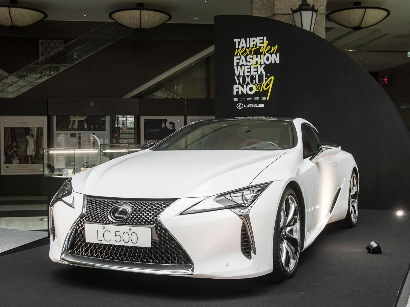 炫魅展車LC。