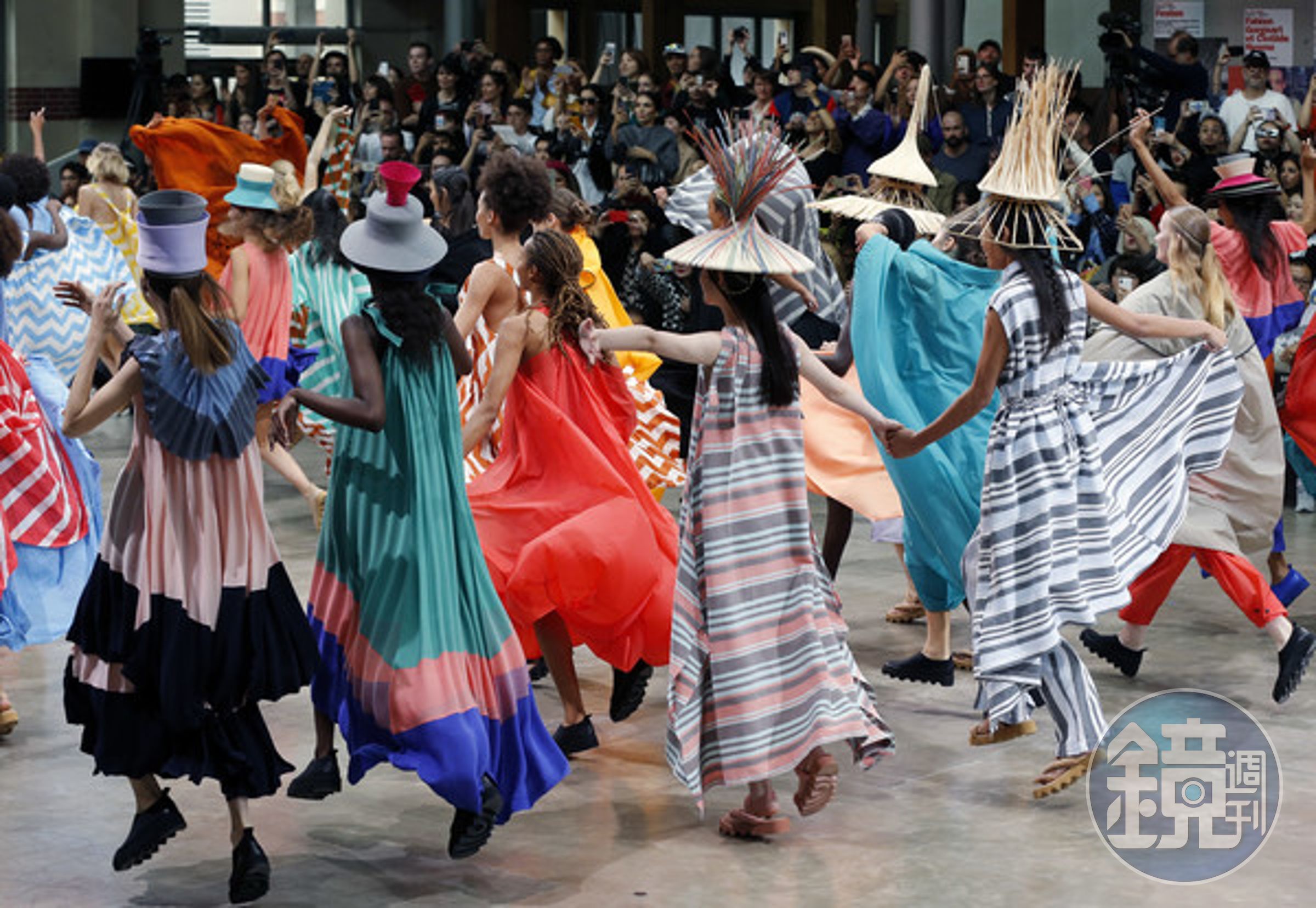 ISSEY MIYAKE 2020 春夏秀場。（ISSEY MIYAKE提供）