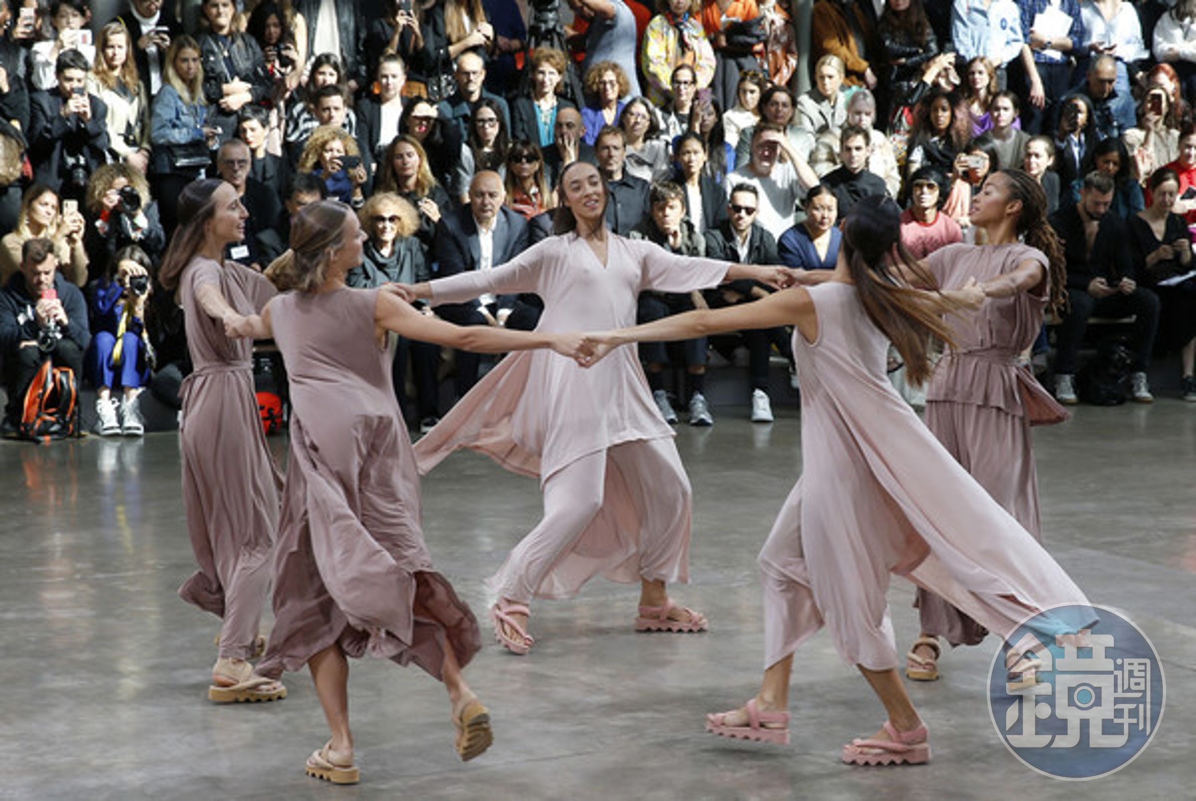 ISSEY MIYAKE 2020 春夏秀場。（ISSEY MIYAKE提供）