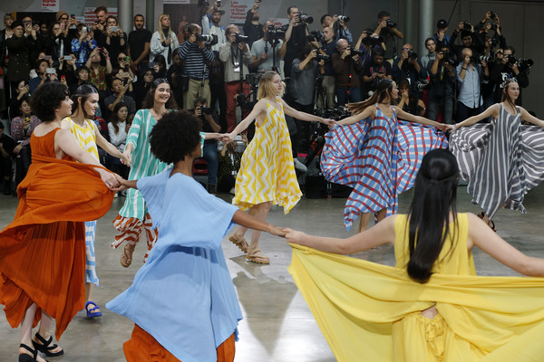 ISSEY MIYAKE 2020 春夏秀場。（ISSEY MIYAKE提供）