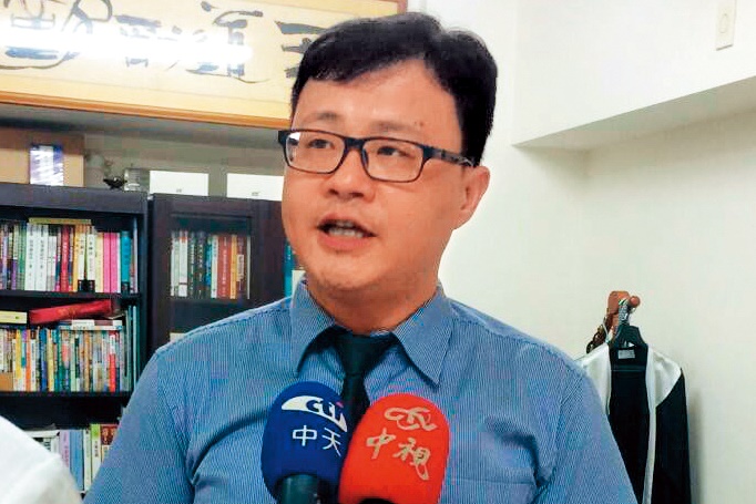 律師李學鏞認為，檢調應主動追查相關人士金流，釐清有無不法行為。（讀者提供）
