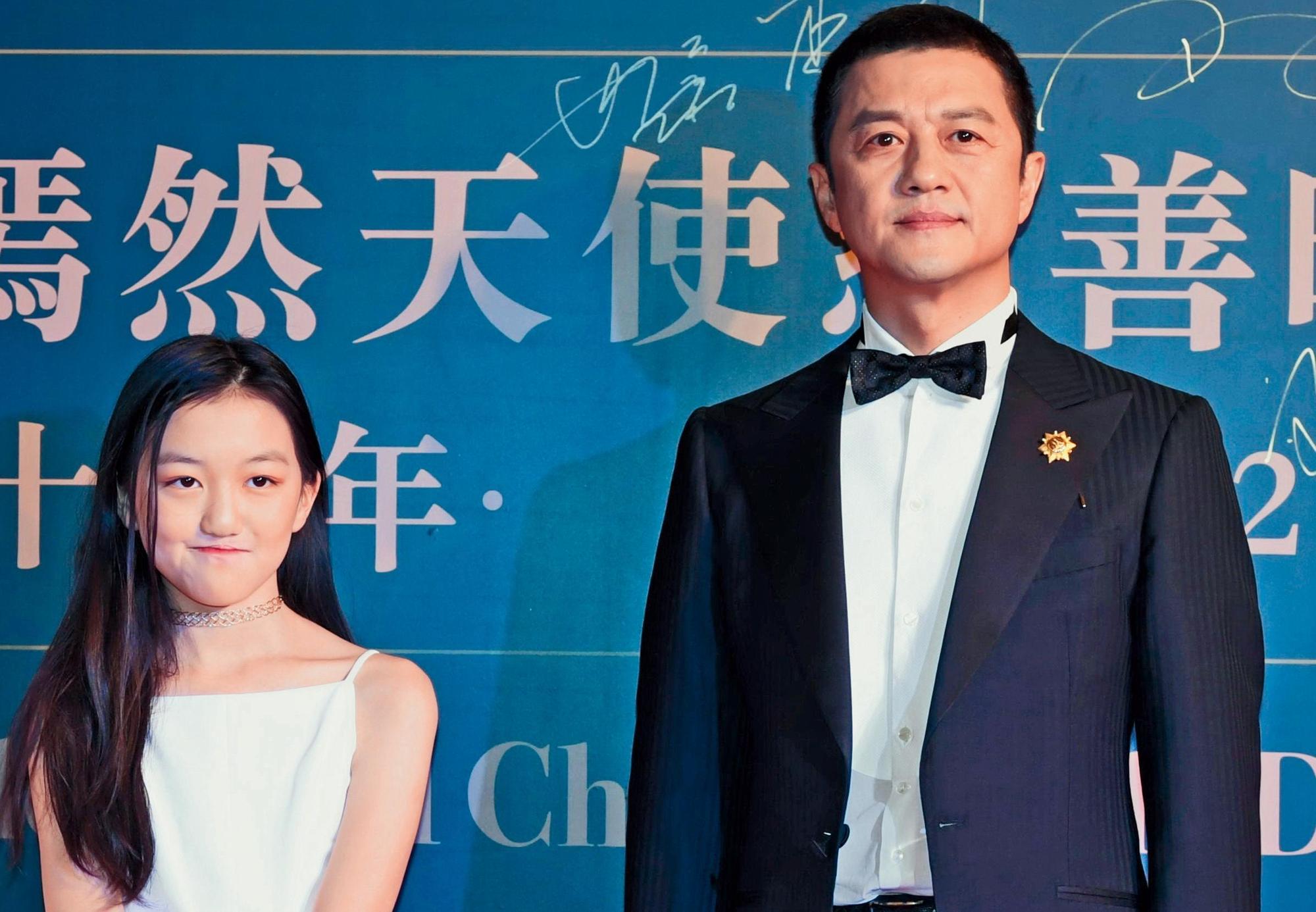 李亞鵬經商屢屢失利，賠了不少錢，但卻讓女兒李嫣過著不憂衣食的白富美生活。（東方IC）