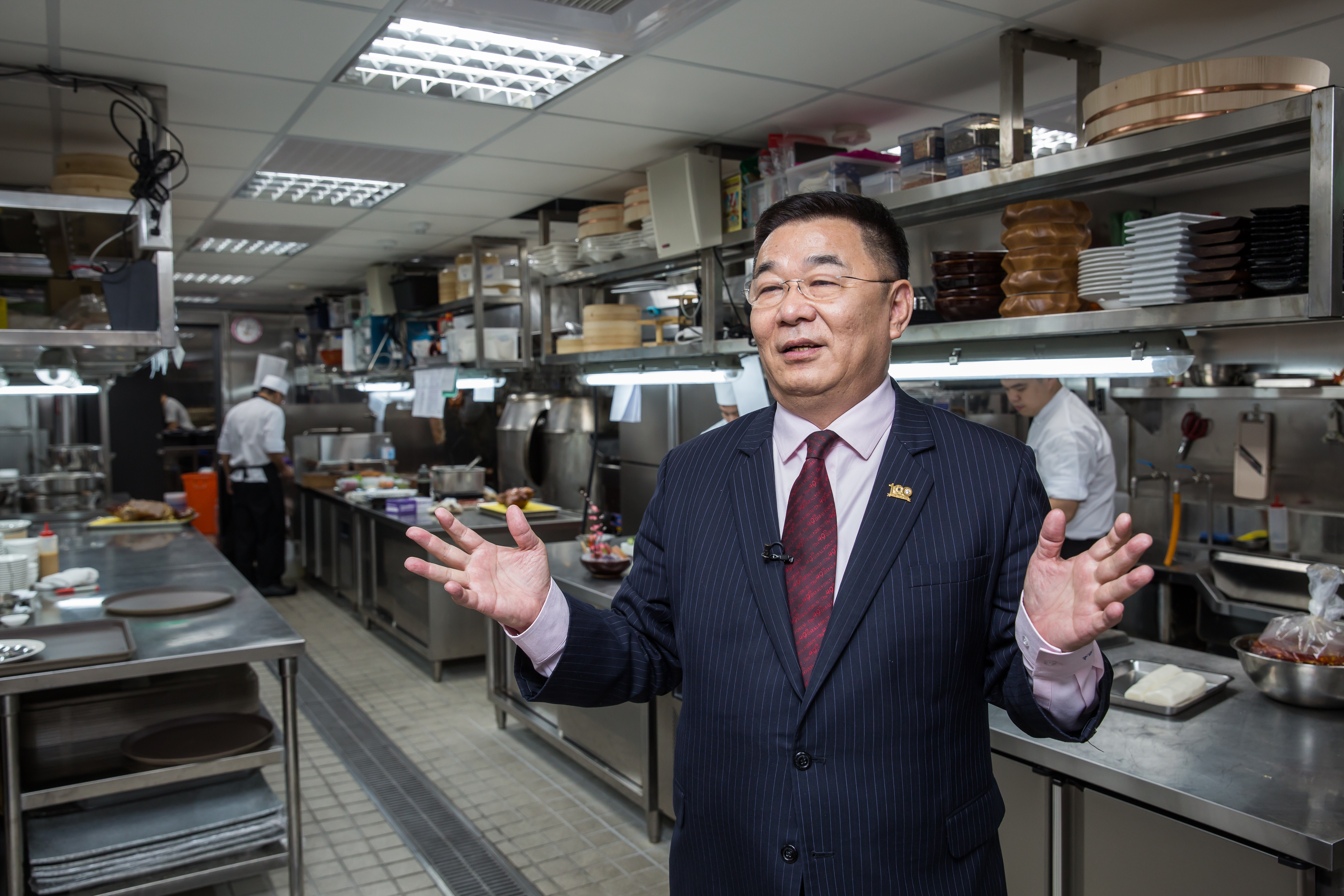 今年68歲的國內知名婚宴集團典華創辦人林齊國，目前已退居二線，事業由2子1女接班。