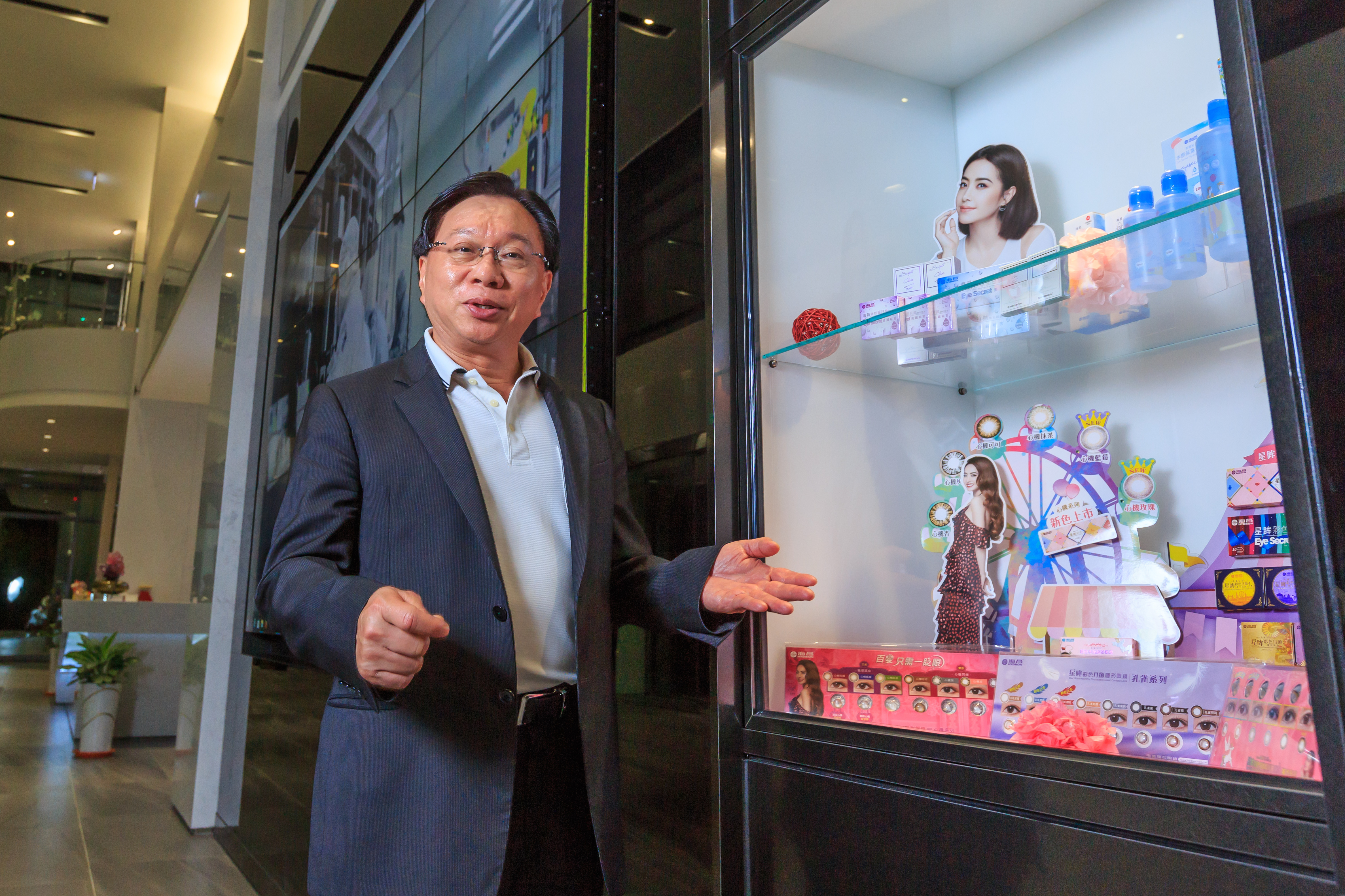 蔡國洲靠著賒銷制，讓海昌成為大陸隱形眼鏡第一。