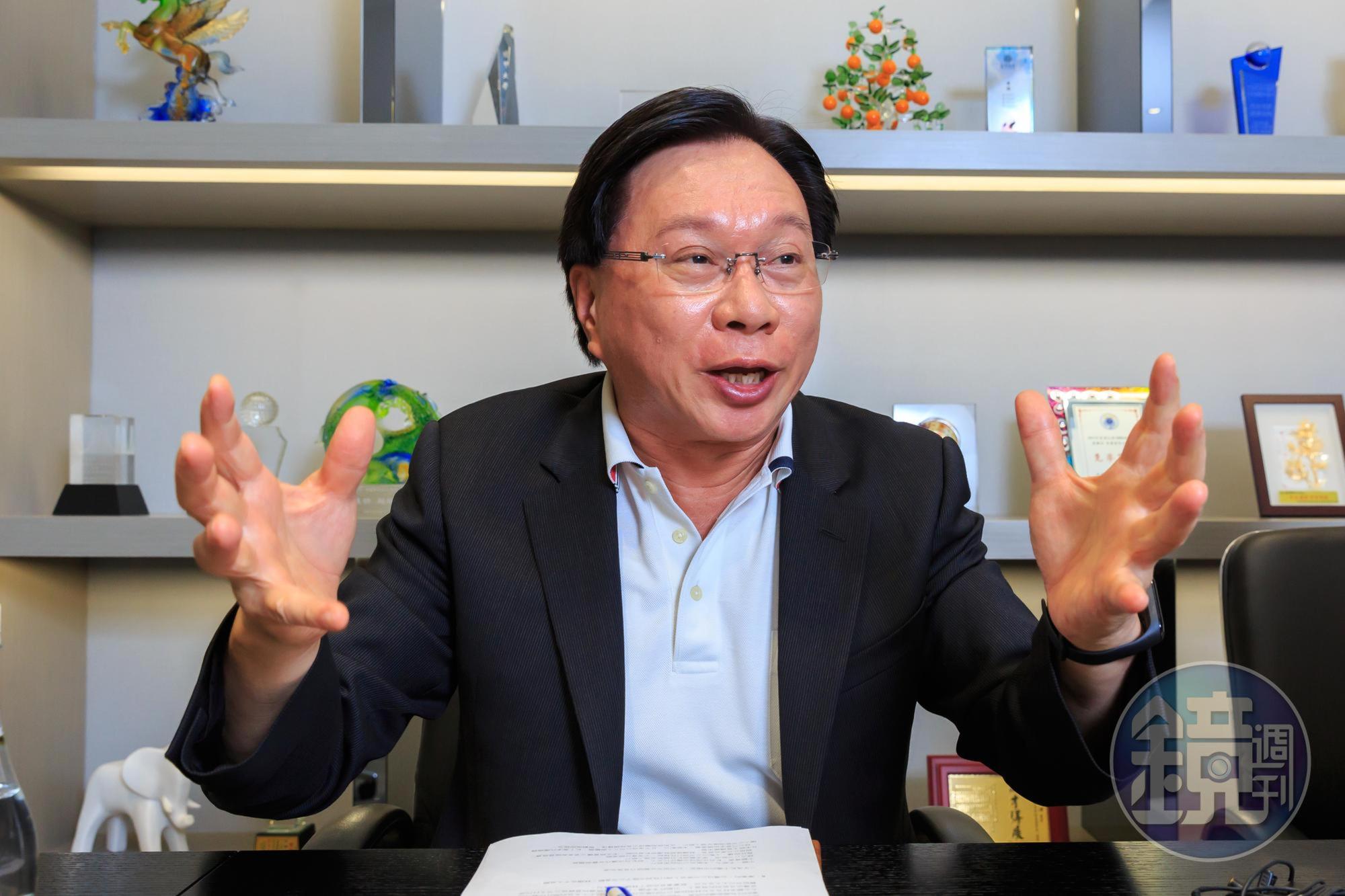 蔡國洲原本不願拿下寶島眼鏡,只想金援。