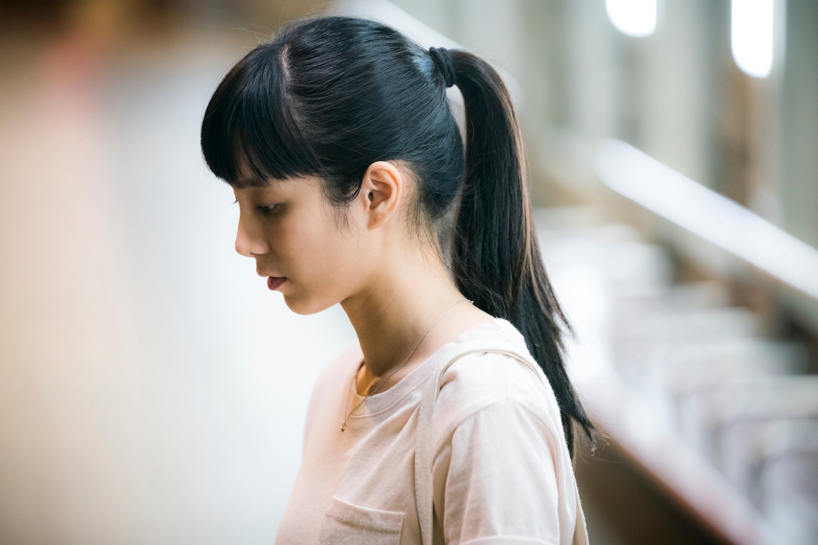 温貞菱在《陽光普照》降齡演出高中生。(金馬獎執委會提供)