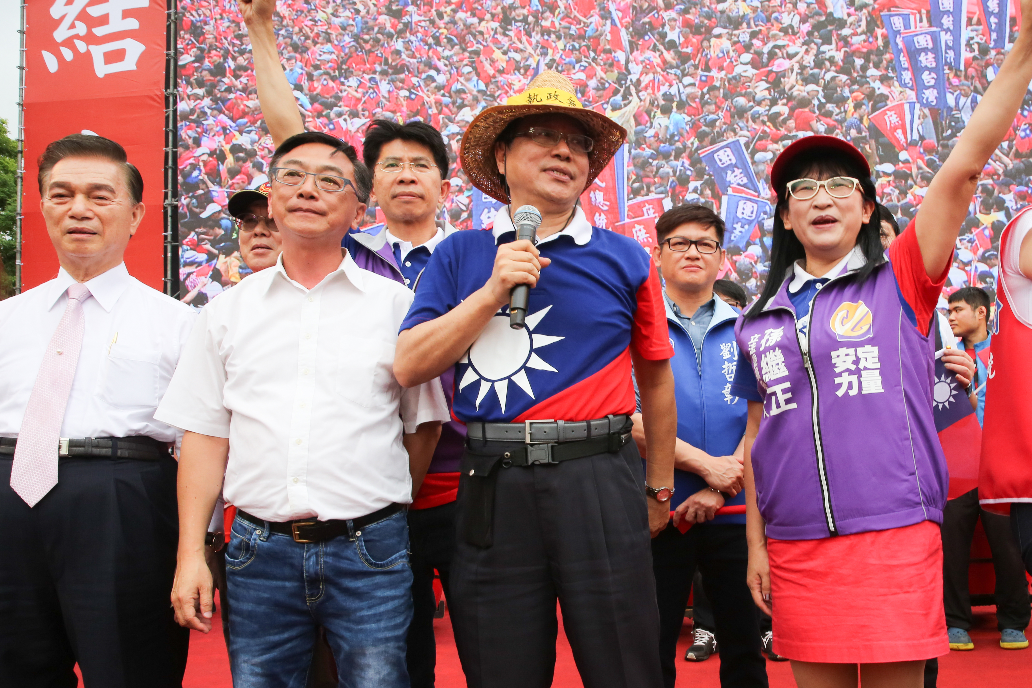 李來希談南方澳橋塌事件「能叫大橋嗎？」(圖/鏡週刊)