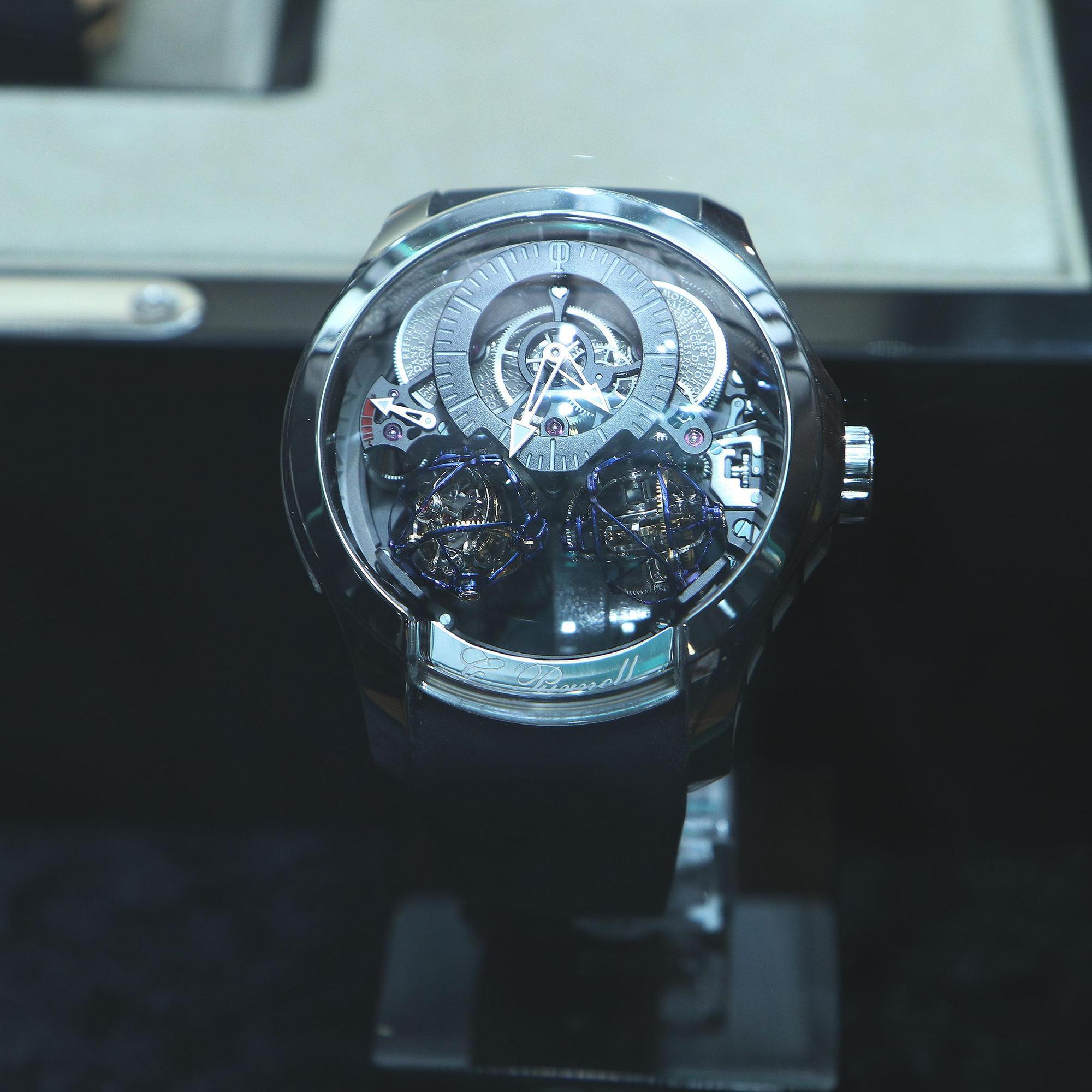 Cecil Purnell將在2020年發表的ESCAPE Double Spherion,如今搶先在台曝光。