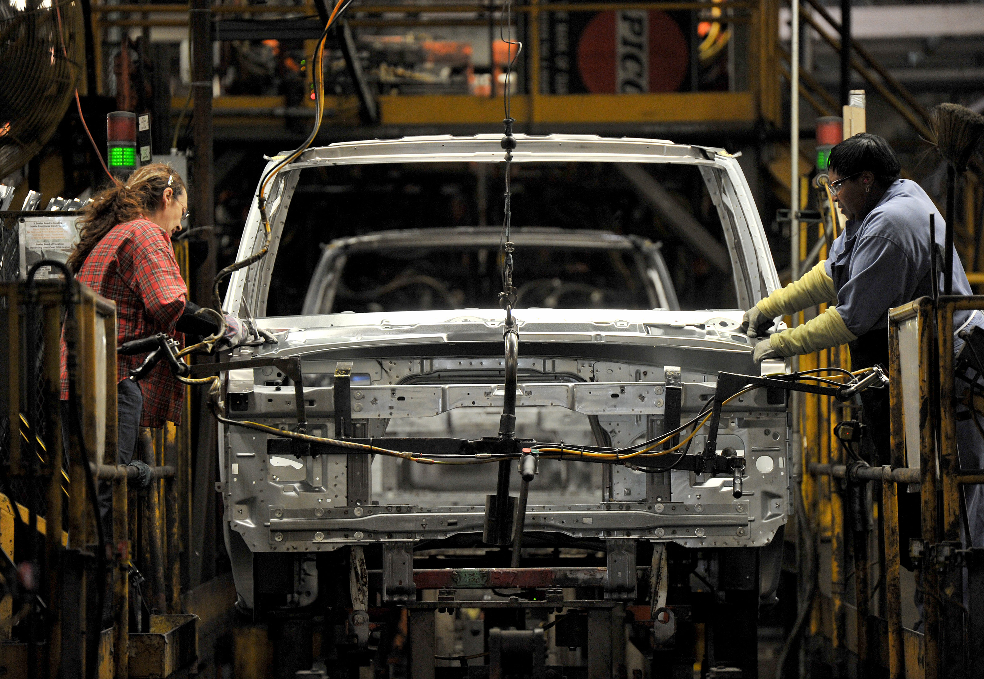 美中貿易戰對經濟和就業的負面影響逐漸顯現,美股、歐股紛紛回檔修正。(翻攝自福特汽車官網)