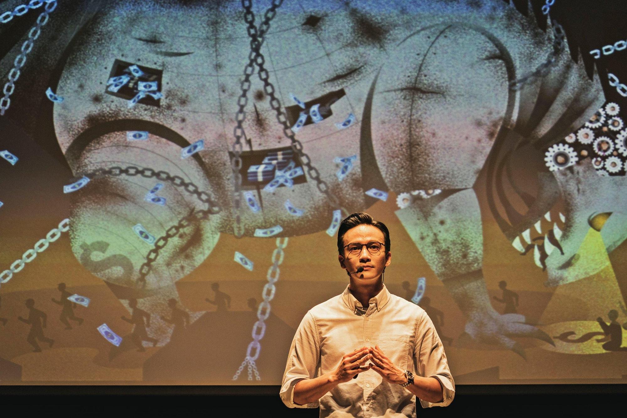 曹晏豪在戲中演出創業家,在400人面前演講他覺得很挑戰。(双喜提供)