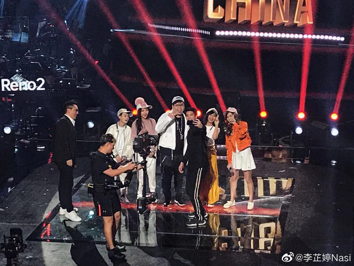 李芷婷參加《中國好聲音2019》認識了許多好朋友。(翻攝李芷婷微博)