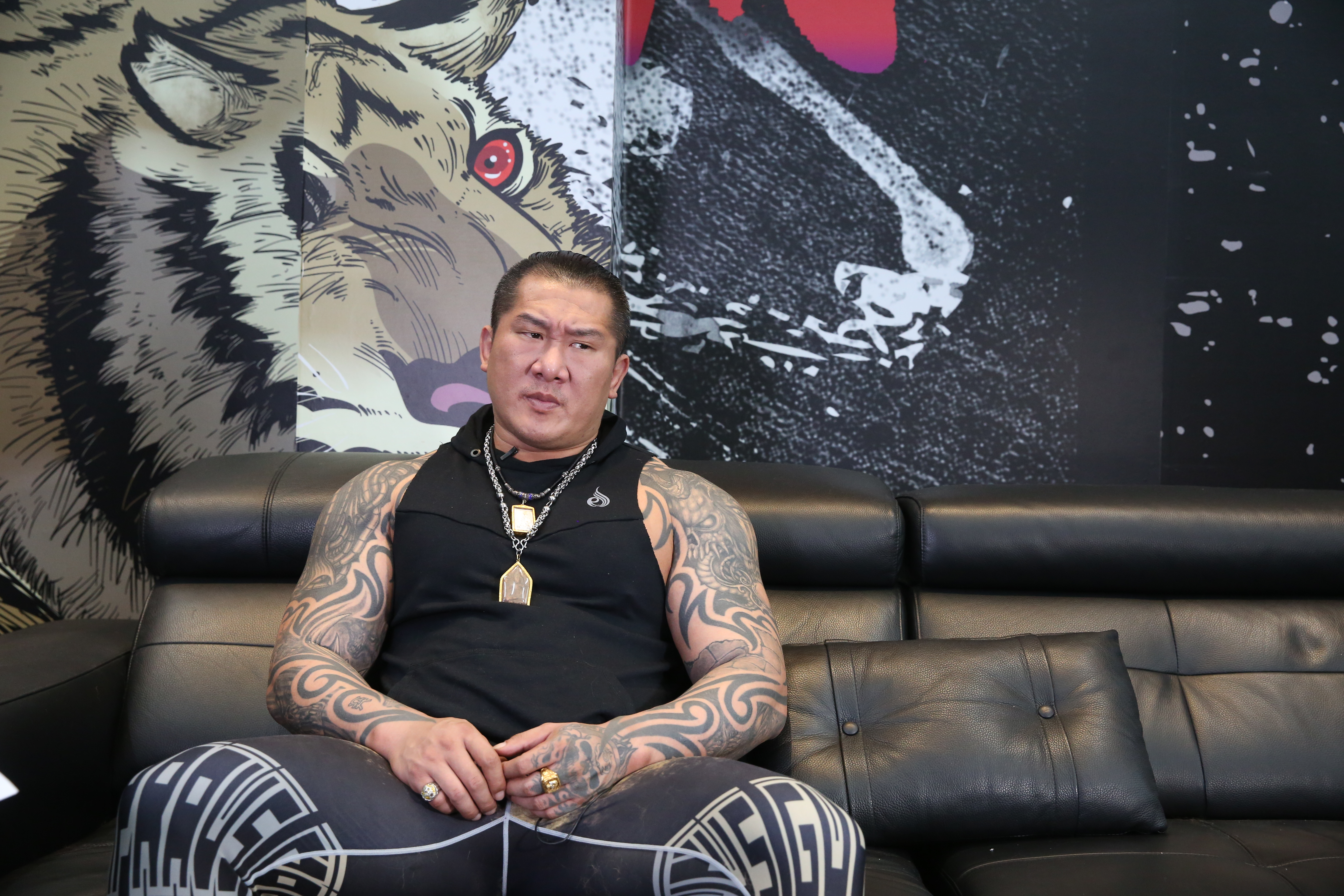 陳之漢昨日開直播時，痛批韓國瑜的團隊也是草包，更指邱坤玄是中共派來的。（本刊資料照）