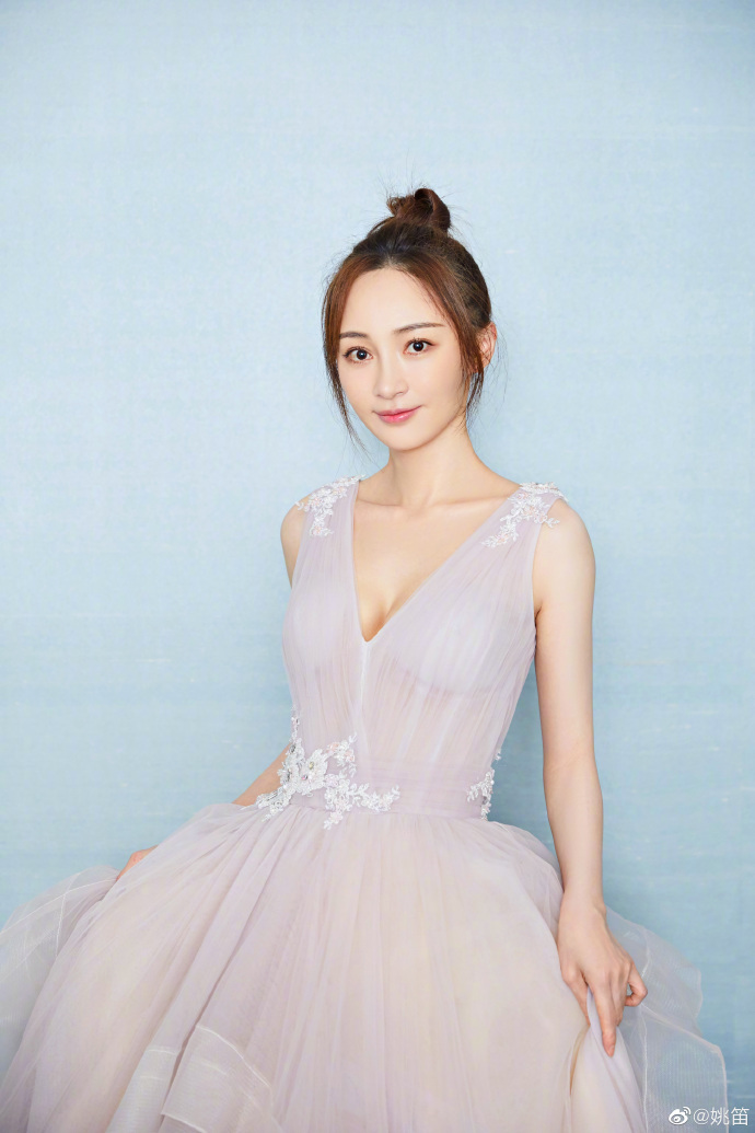 姚笛和已婚文章的婚外情曝光後,神隱多時,之後再度現身時爆瘦一圈。(翻攝自姚笛微博)