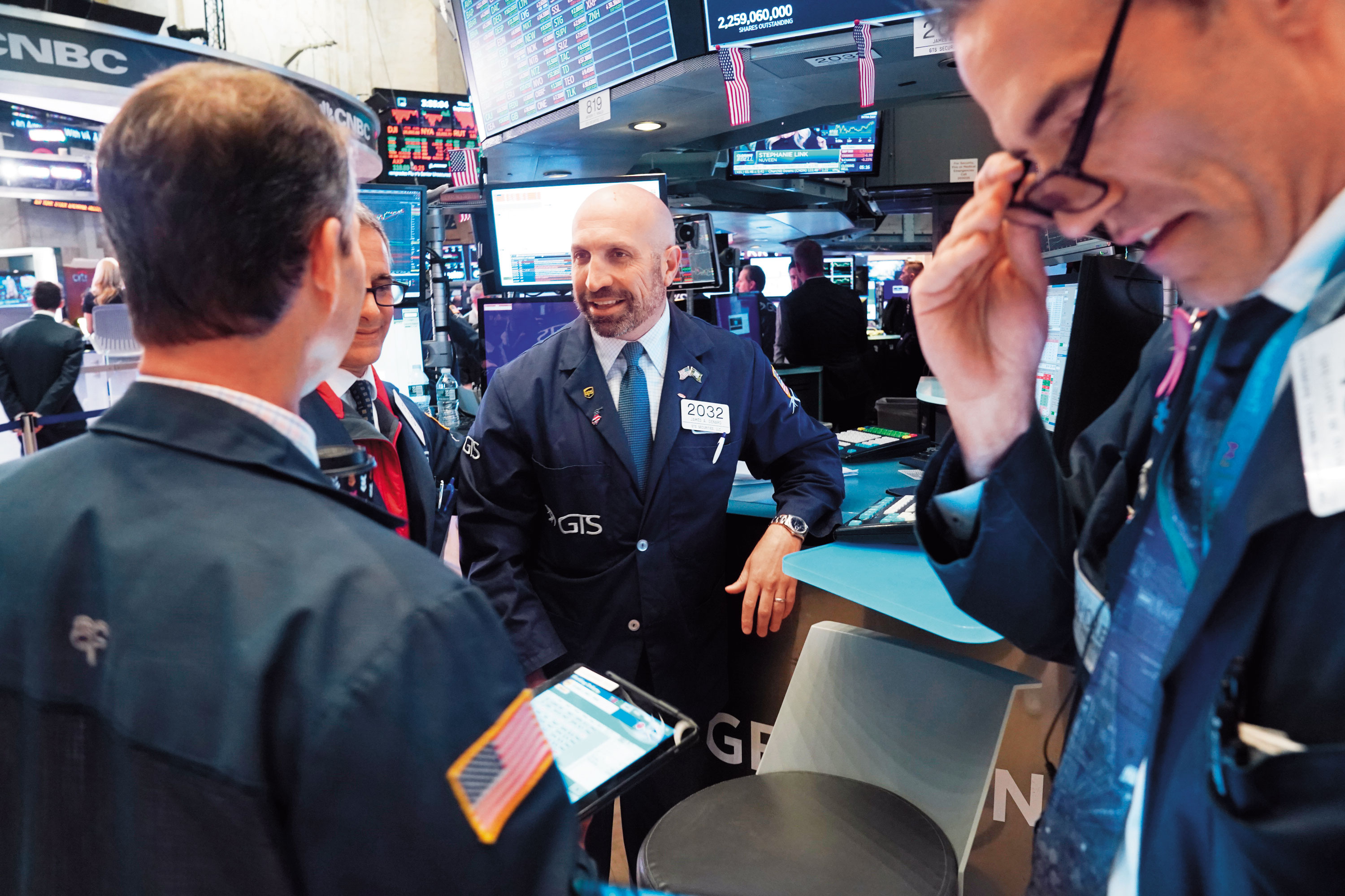 美股走了10年牛市，定期定額投資人與其關注市場未來走勢，不如問問自己能否接受扣款過程的震盪。（東方IC）