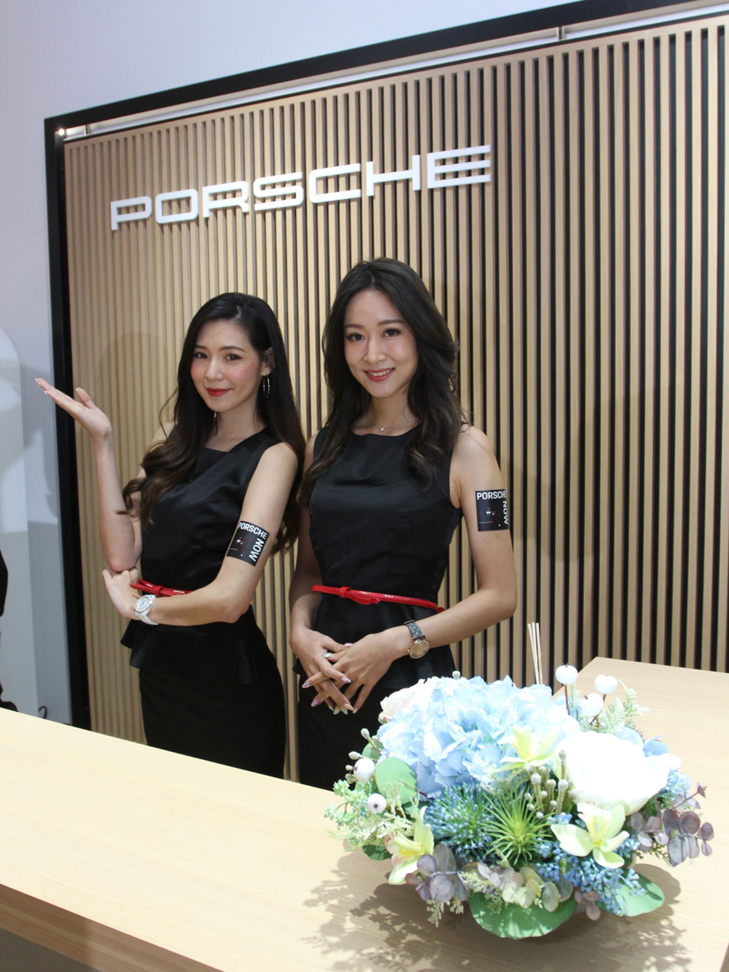 Porsche NOW全新型態概念店敬邀車迷朋友親臨體驗，深入探索保時捷跑車靈魂。